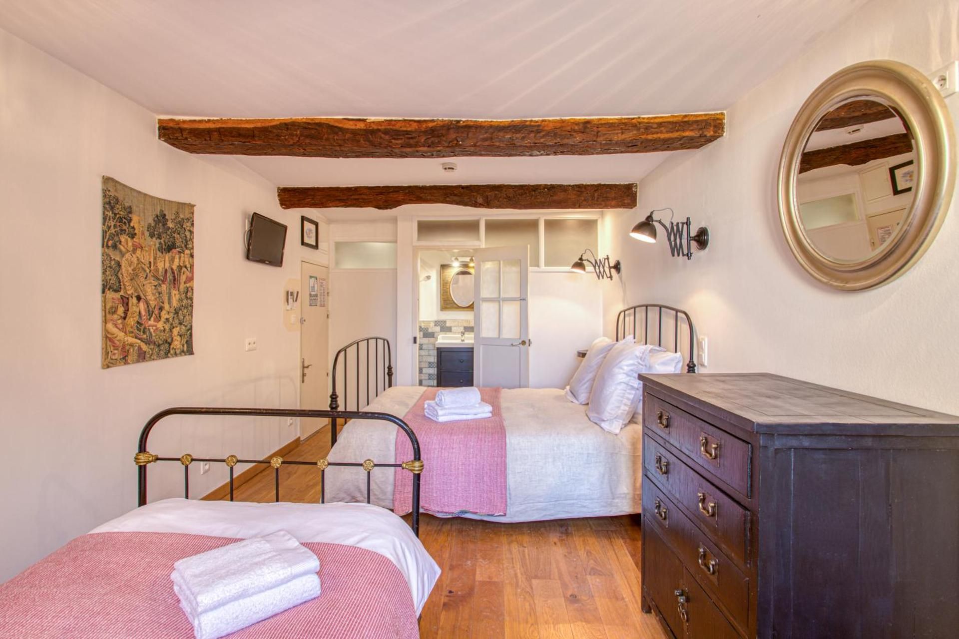 Classic Triple Room