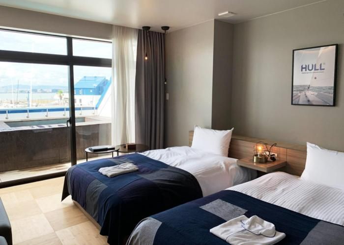 Ocean View Twin Room with Extra Bed