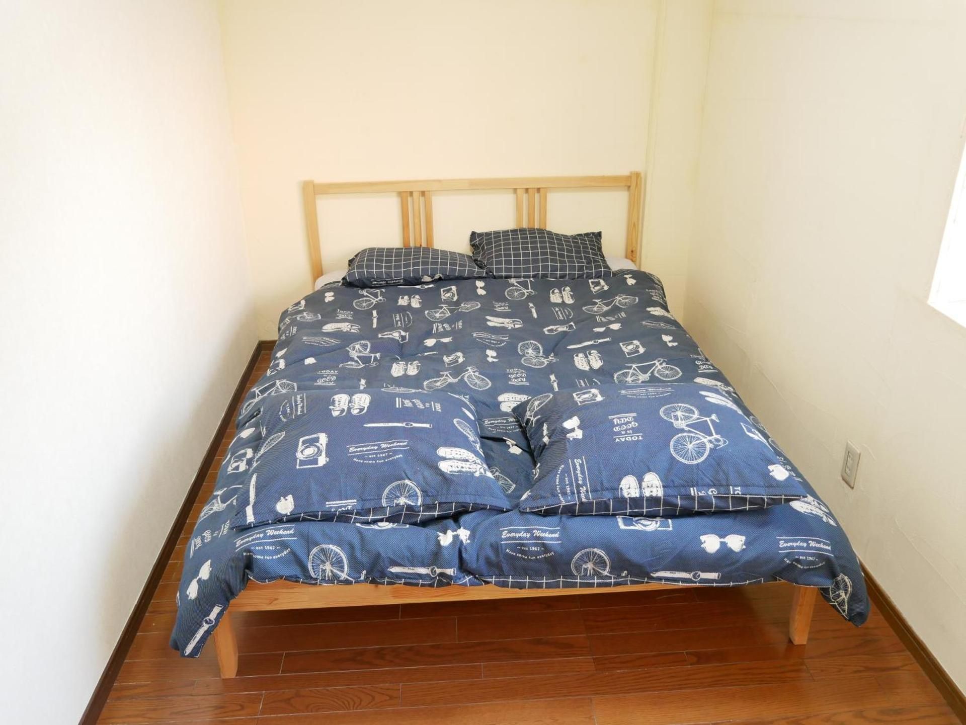 Double Room with Shared Bathroom