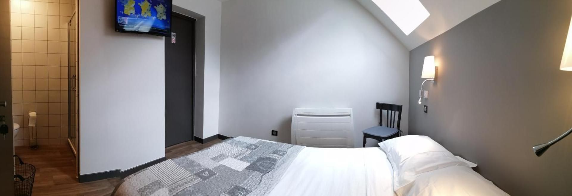 Double Room with Private Bathroom