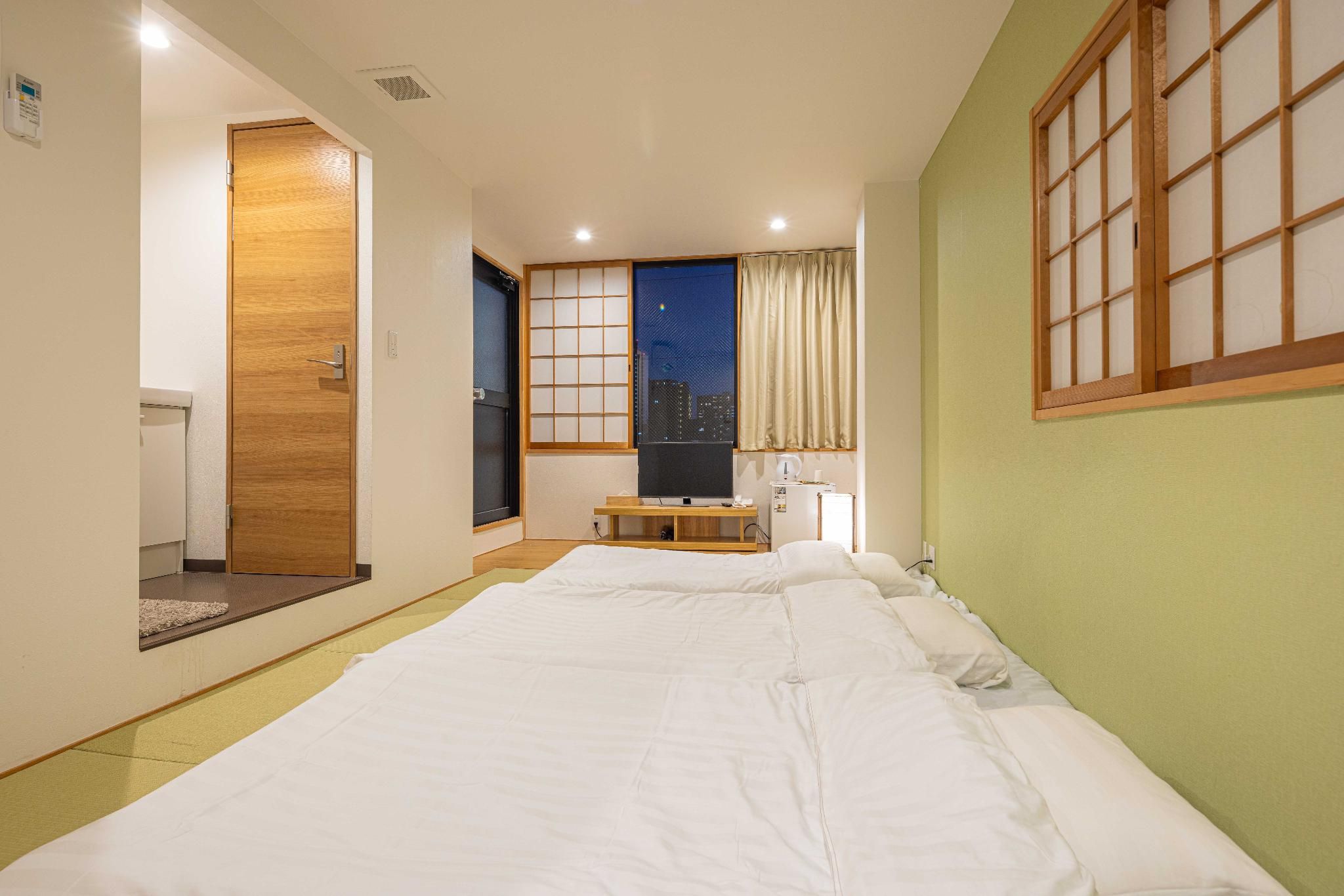 Japanese Triple Room