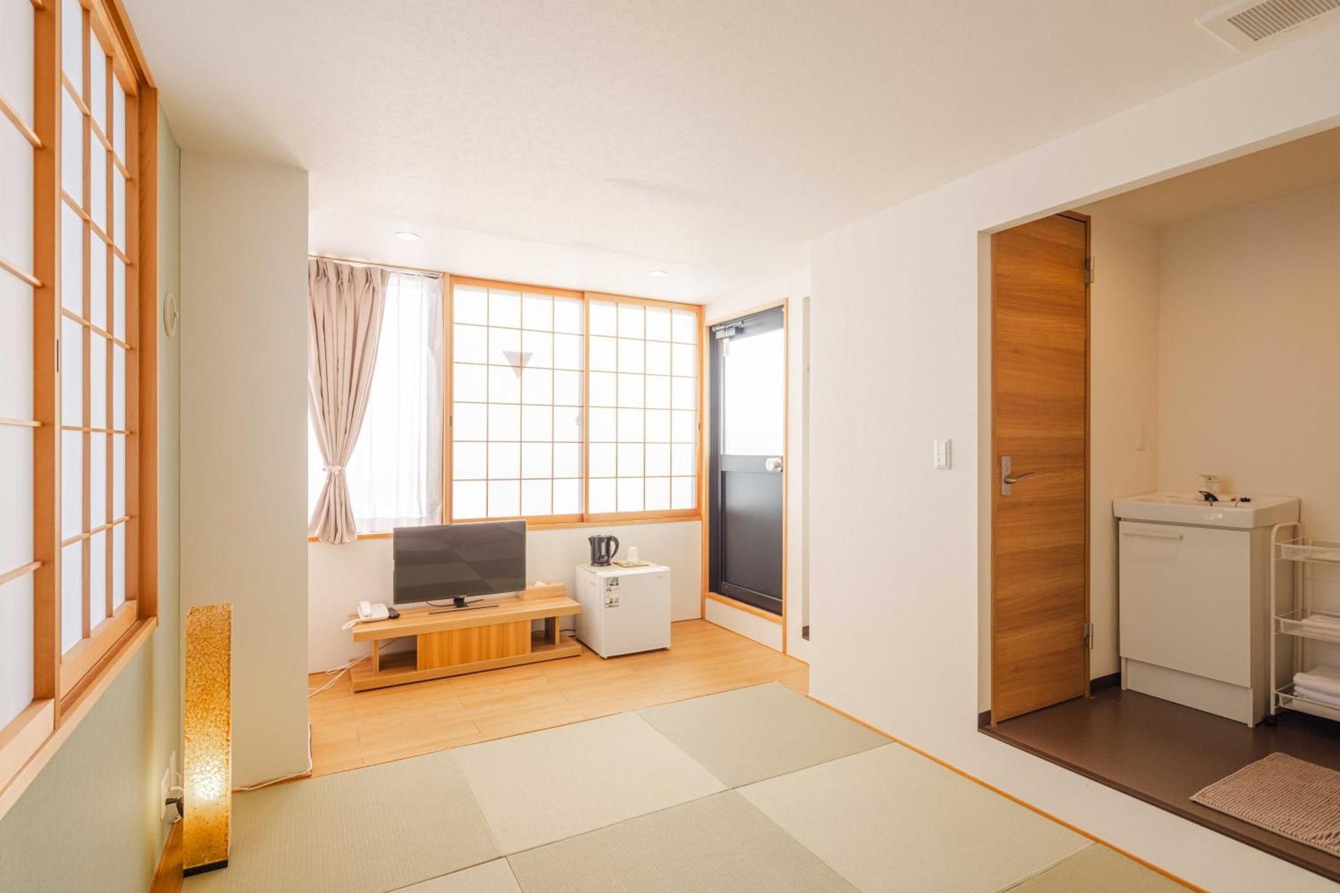 Japanese-Style Room