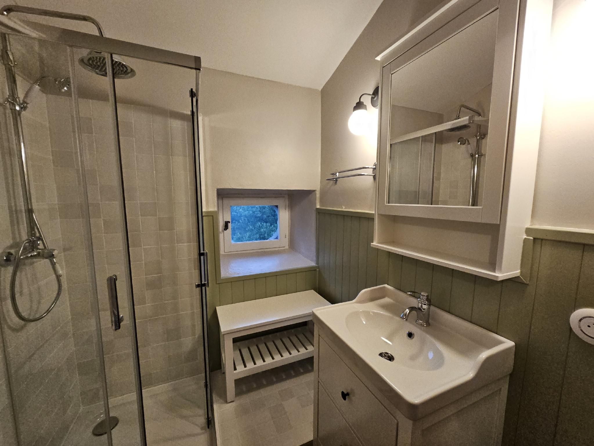 MAGNANERIE Terrasse-Apartment-Ensuite with Bath-Garden View