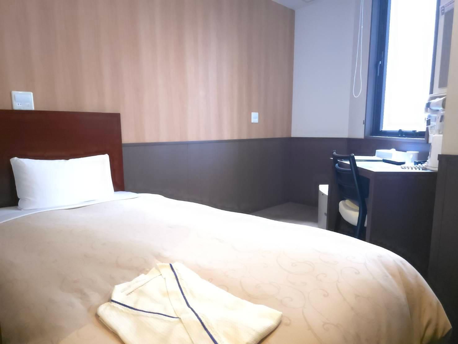 Compact Single Room