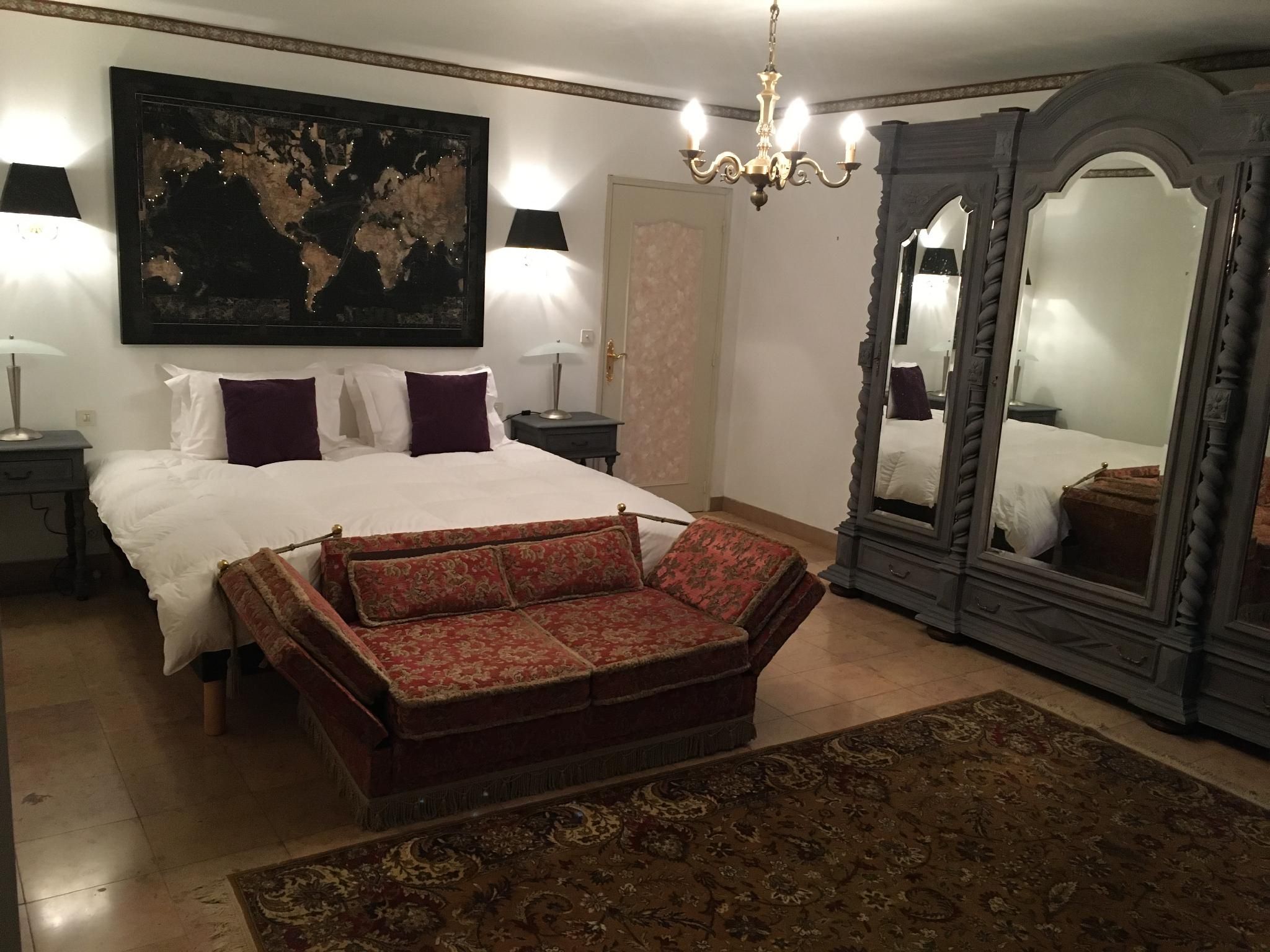 Double Suite