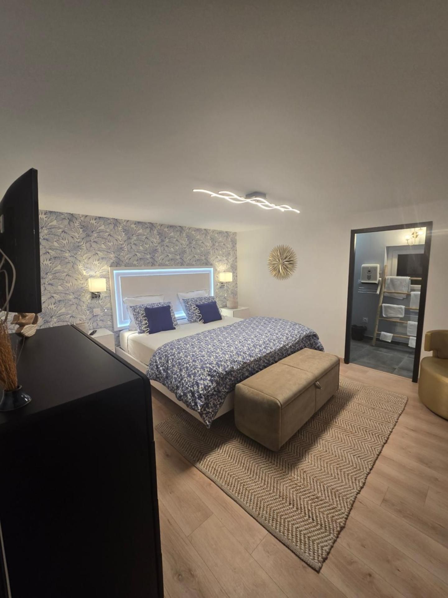 Two-Bedroom Suite