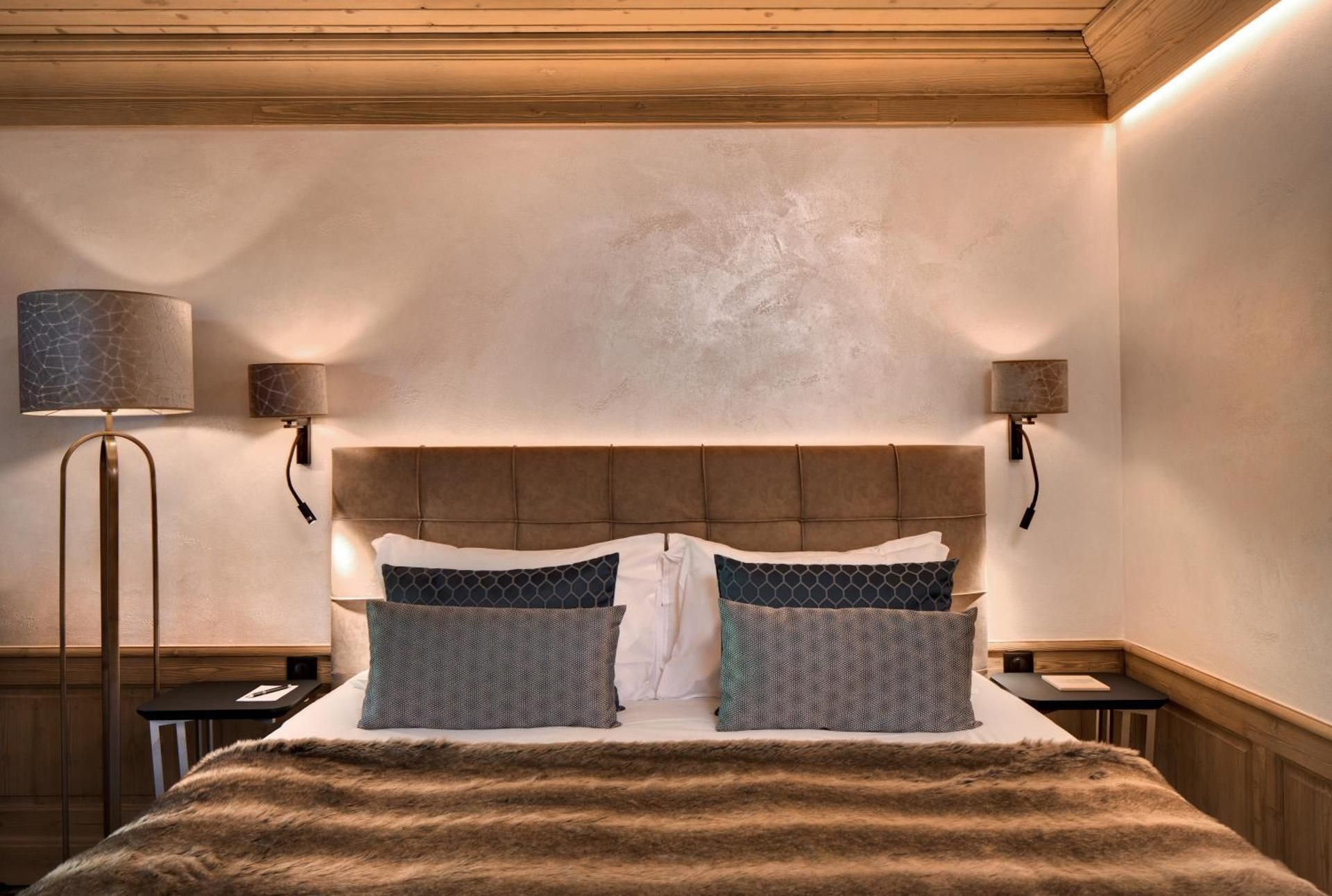 Double or Twin Room with Shower