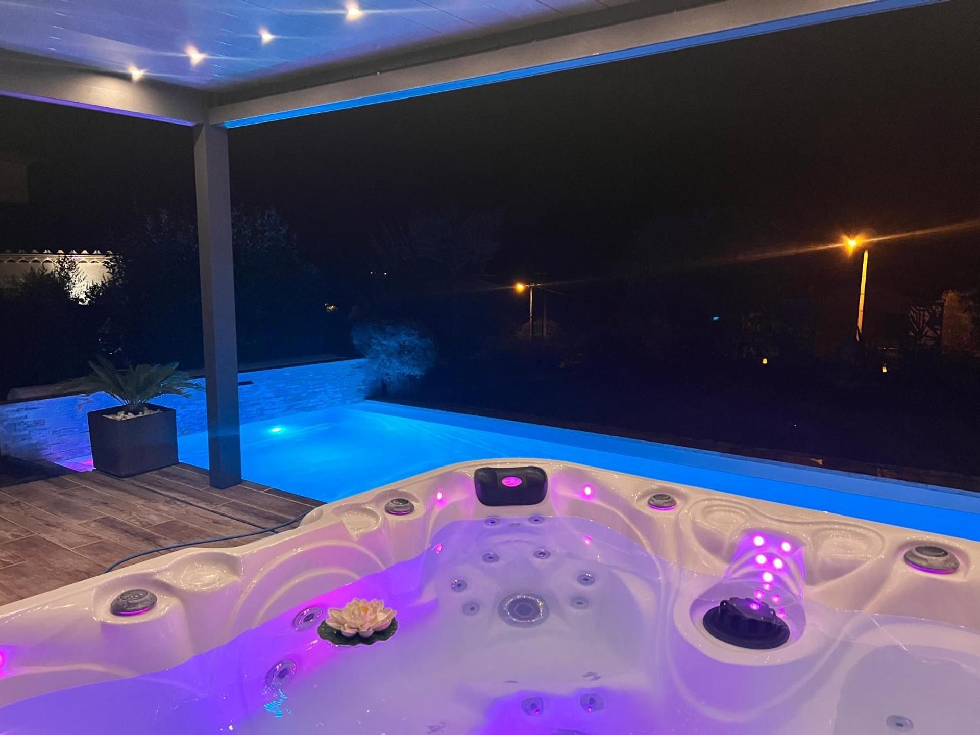 Suite with Pool View