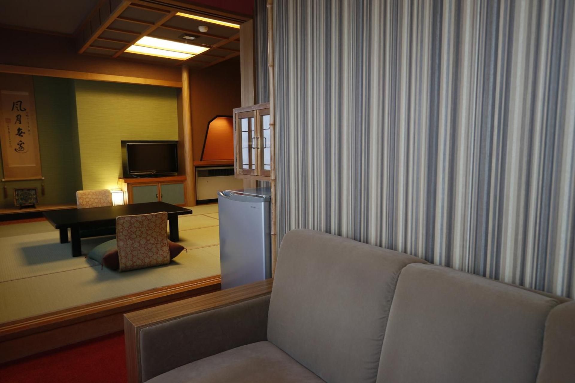 Japanese-Style Superior Room with Private Bathroom
