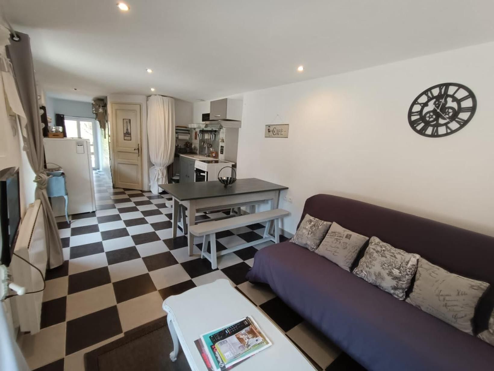 Standard Apartment