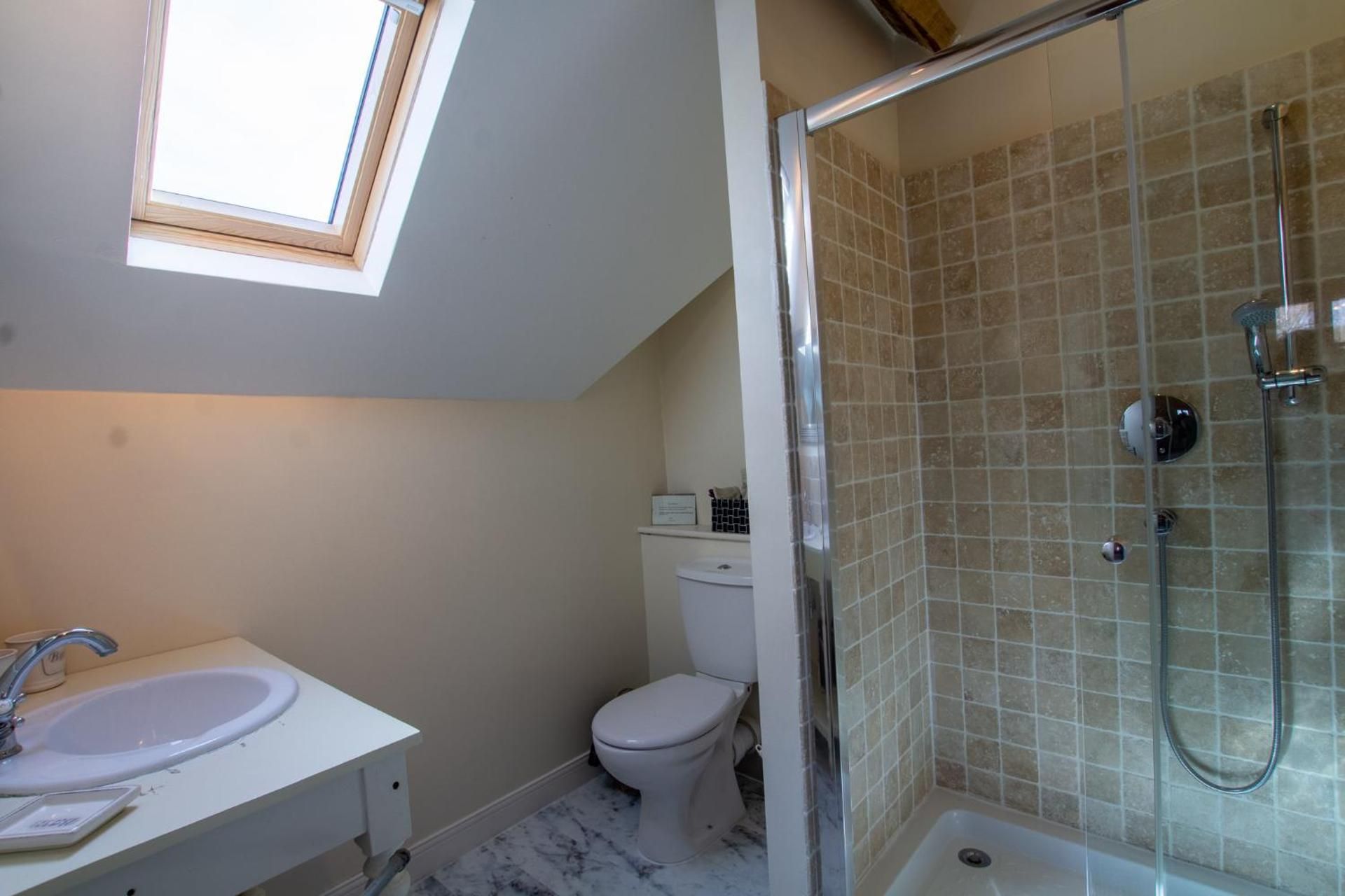 Quadruple Room with Shower