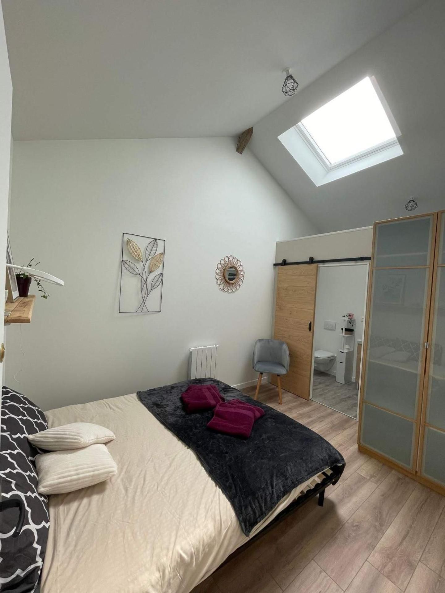 Double Room with Private Bathroom