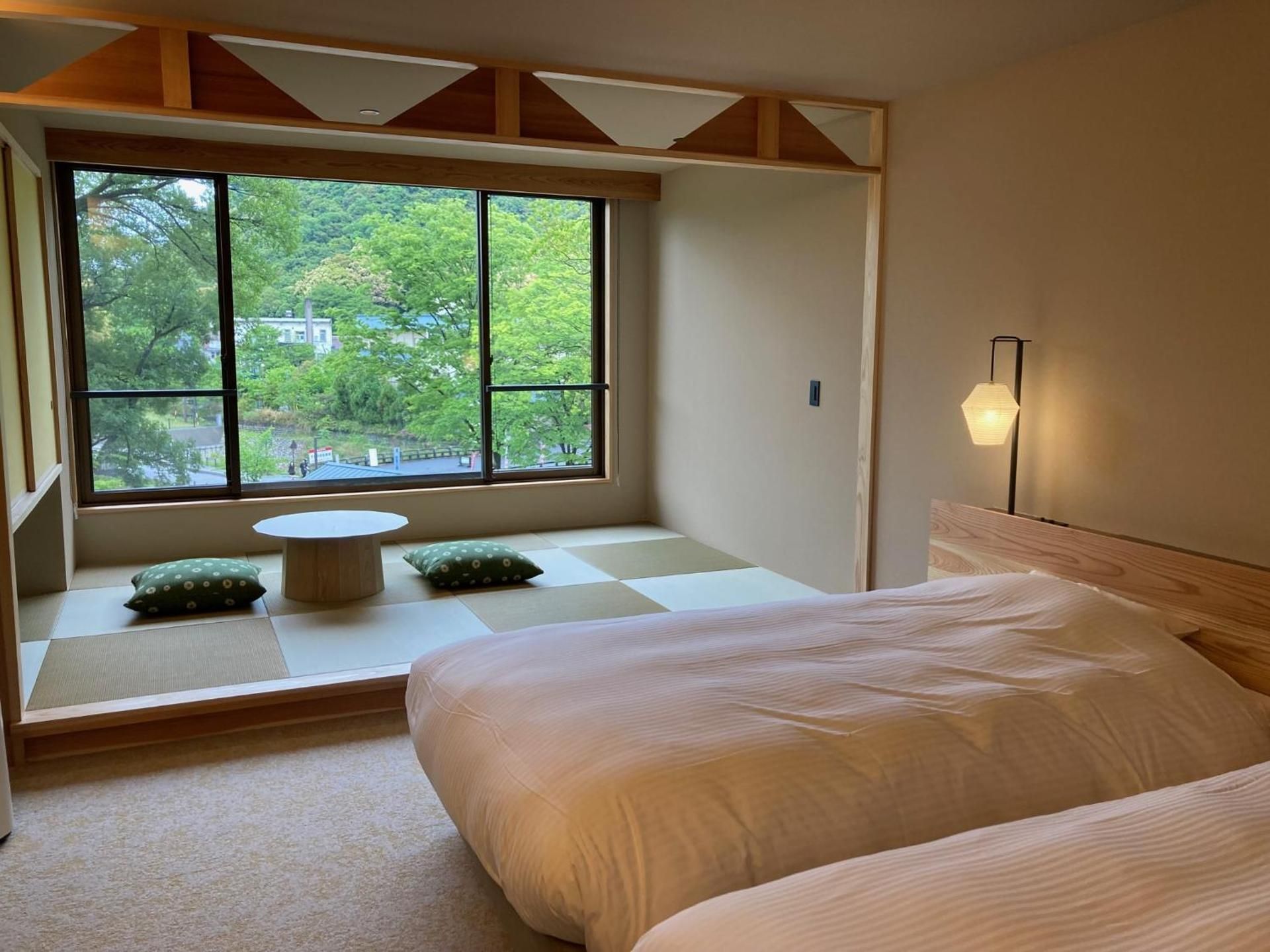 Quadruple Room with Mountain View