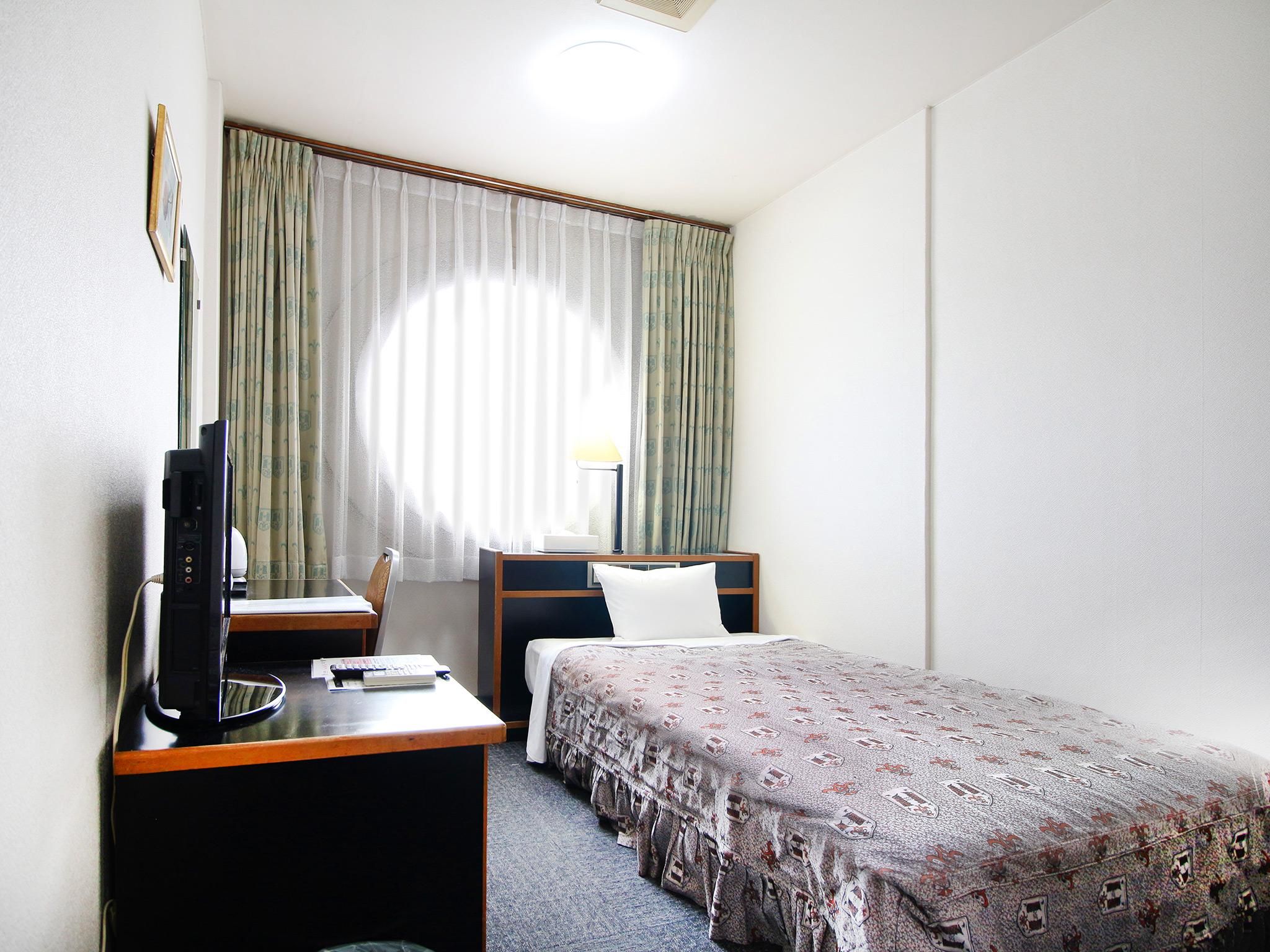 Single Room A - Non-Smoking