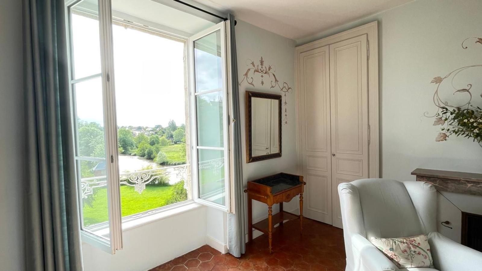 Deluxe Double Room with Bath