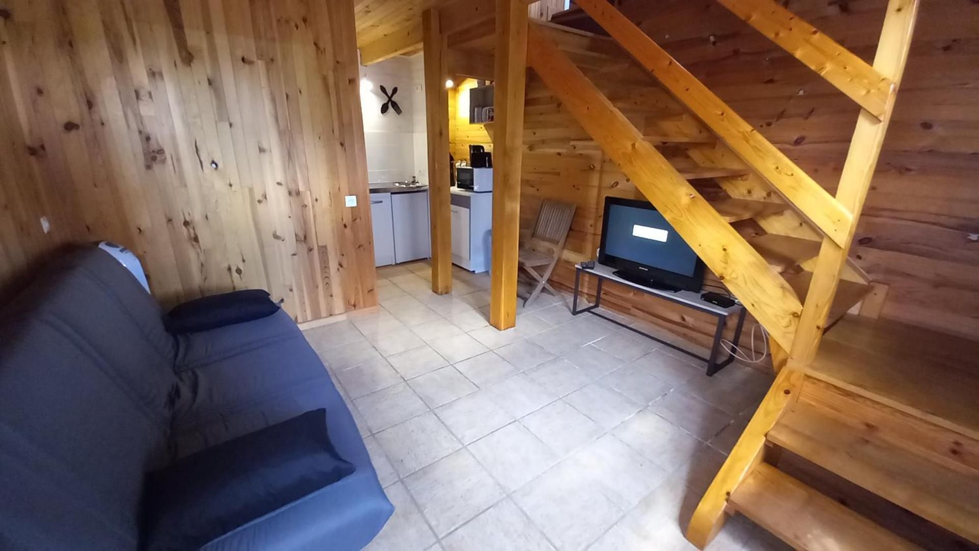 Studio - Split Level