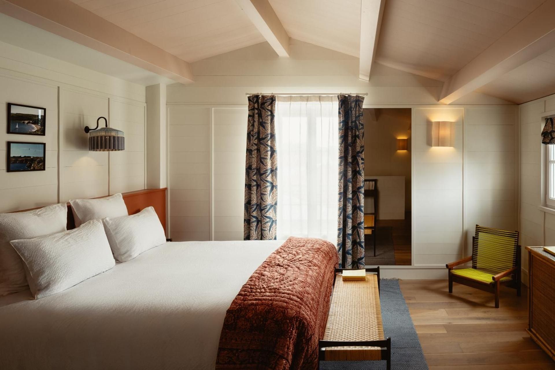 Superior Queen Room