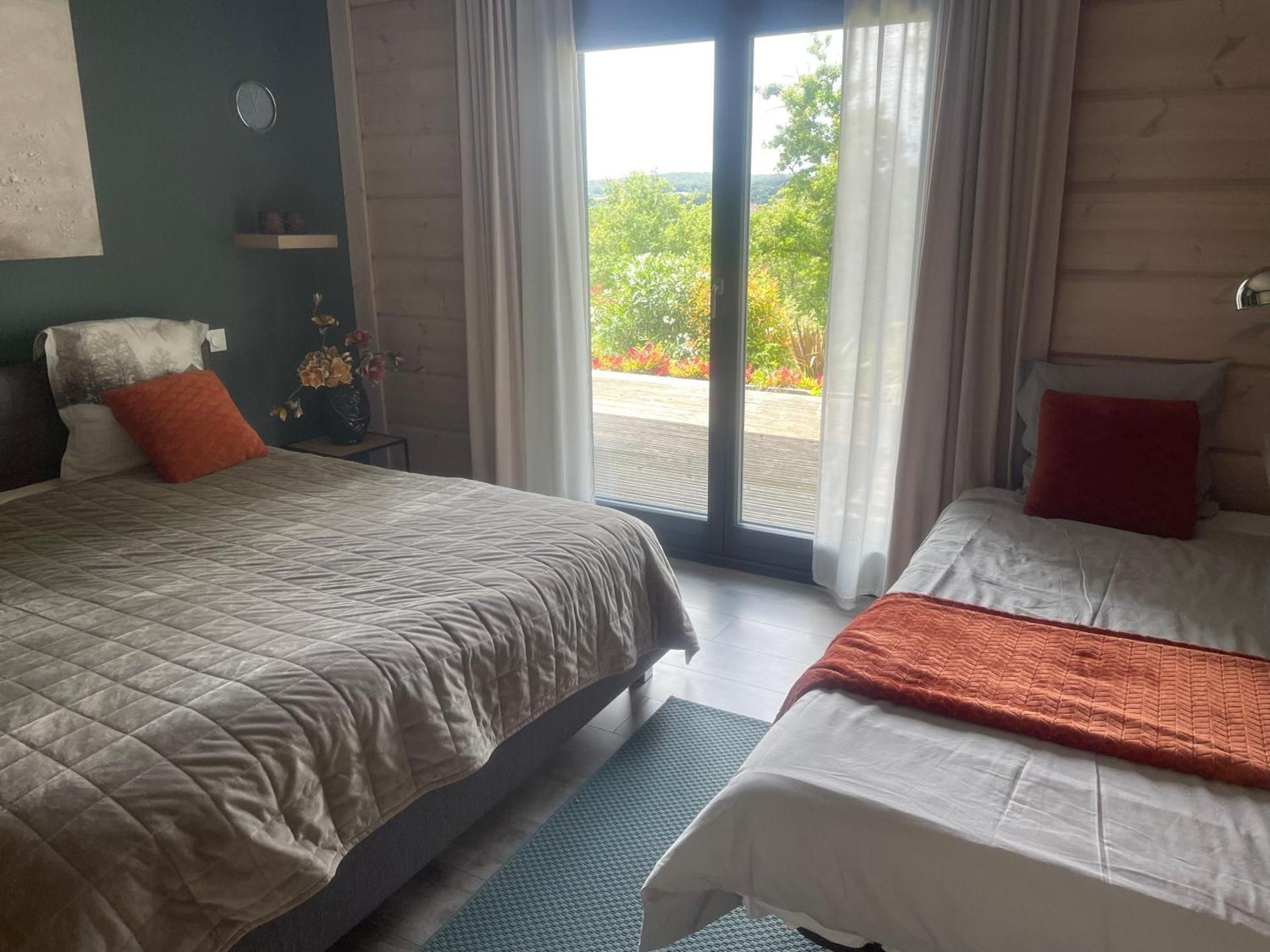 Double Room with Private Bathroom
