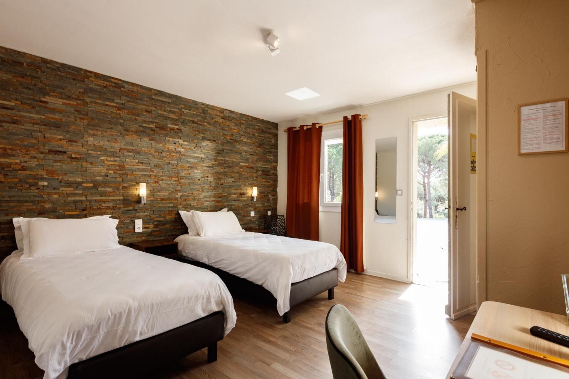 Large Twin Room