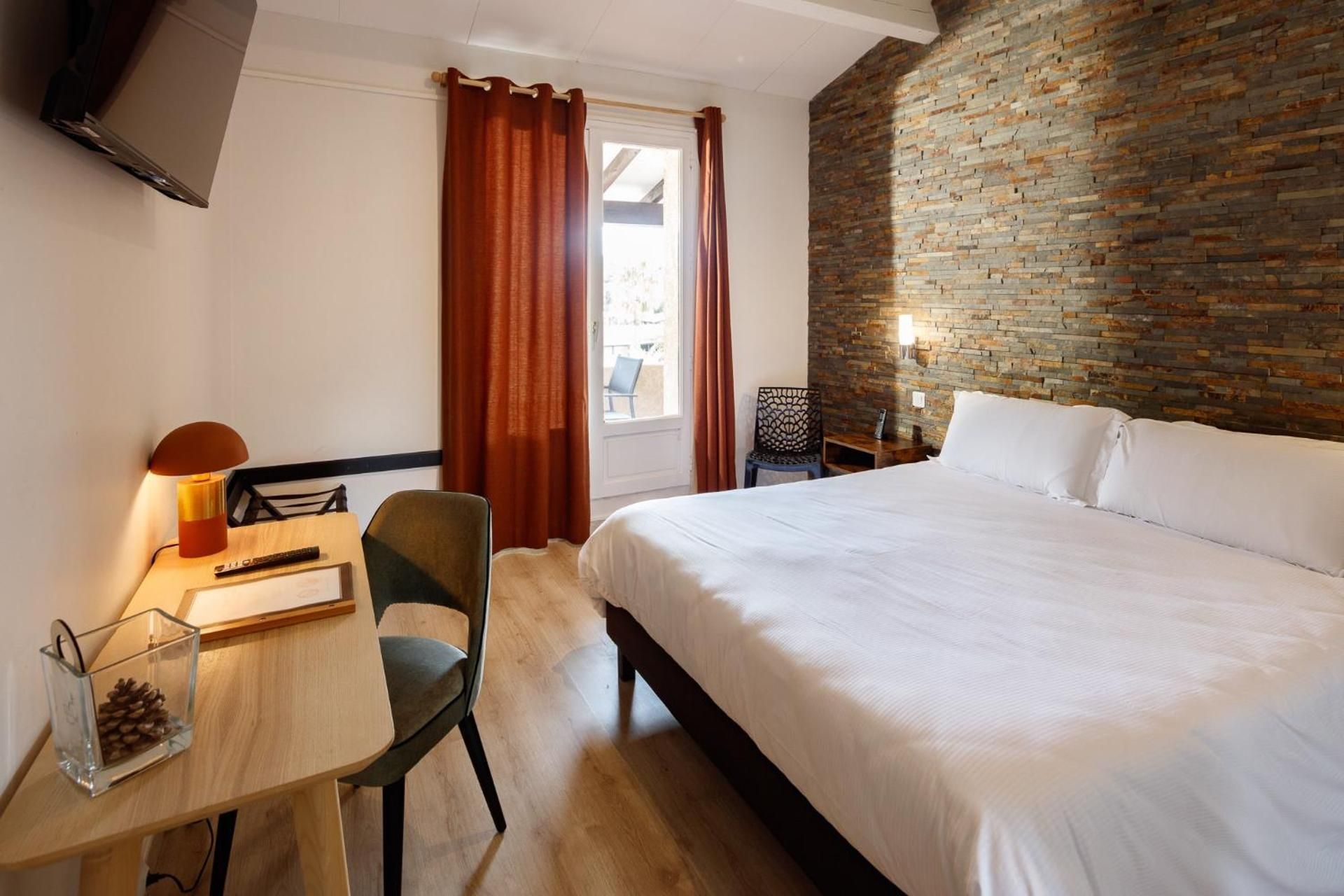 Large Twin Room