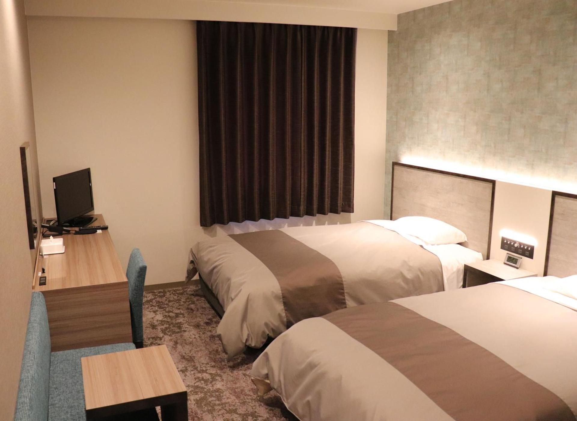 Twin Room - Smoking