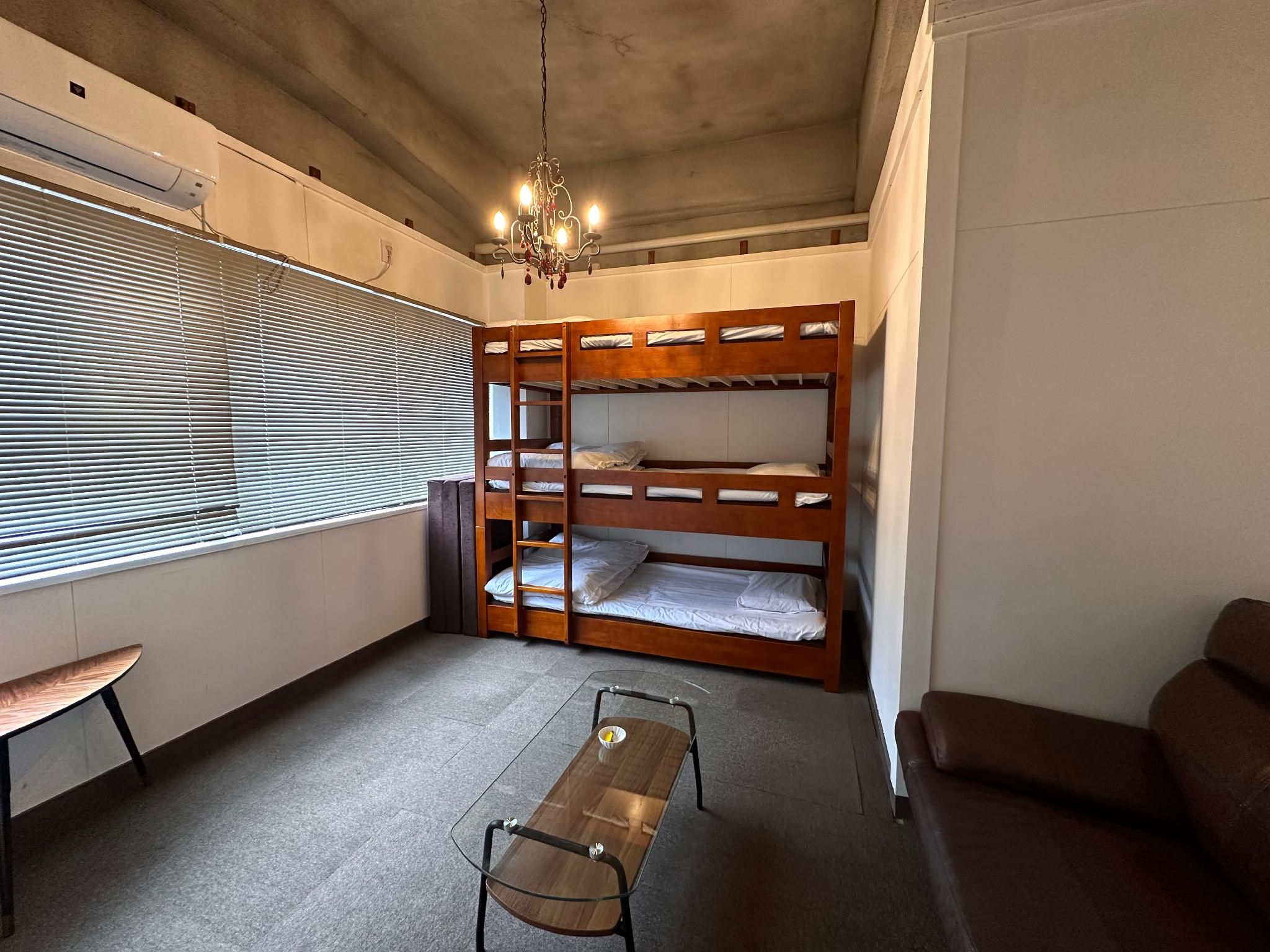 4F Creators Studio Room B