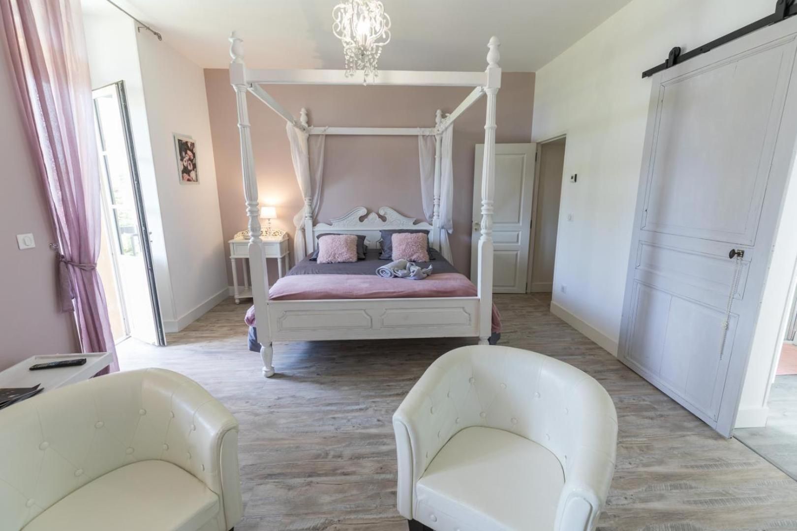 Double Room 3