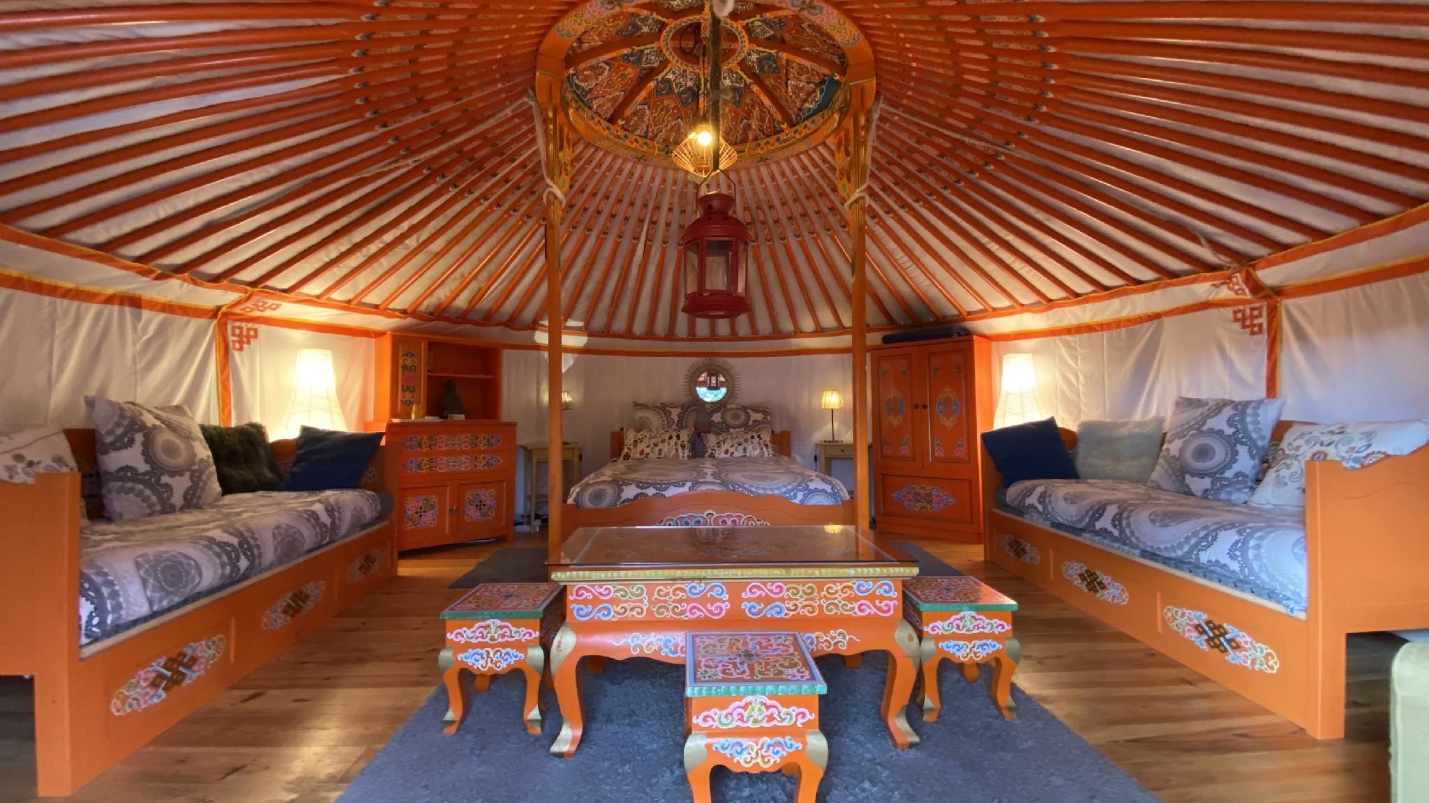 Yourte-Salle de bain privée séparée-Vue sur Montagne-4 places