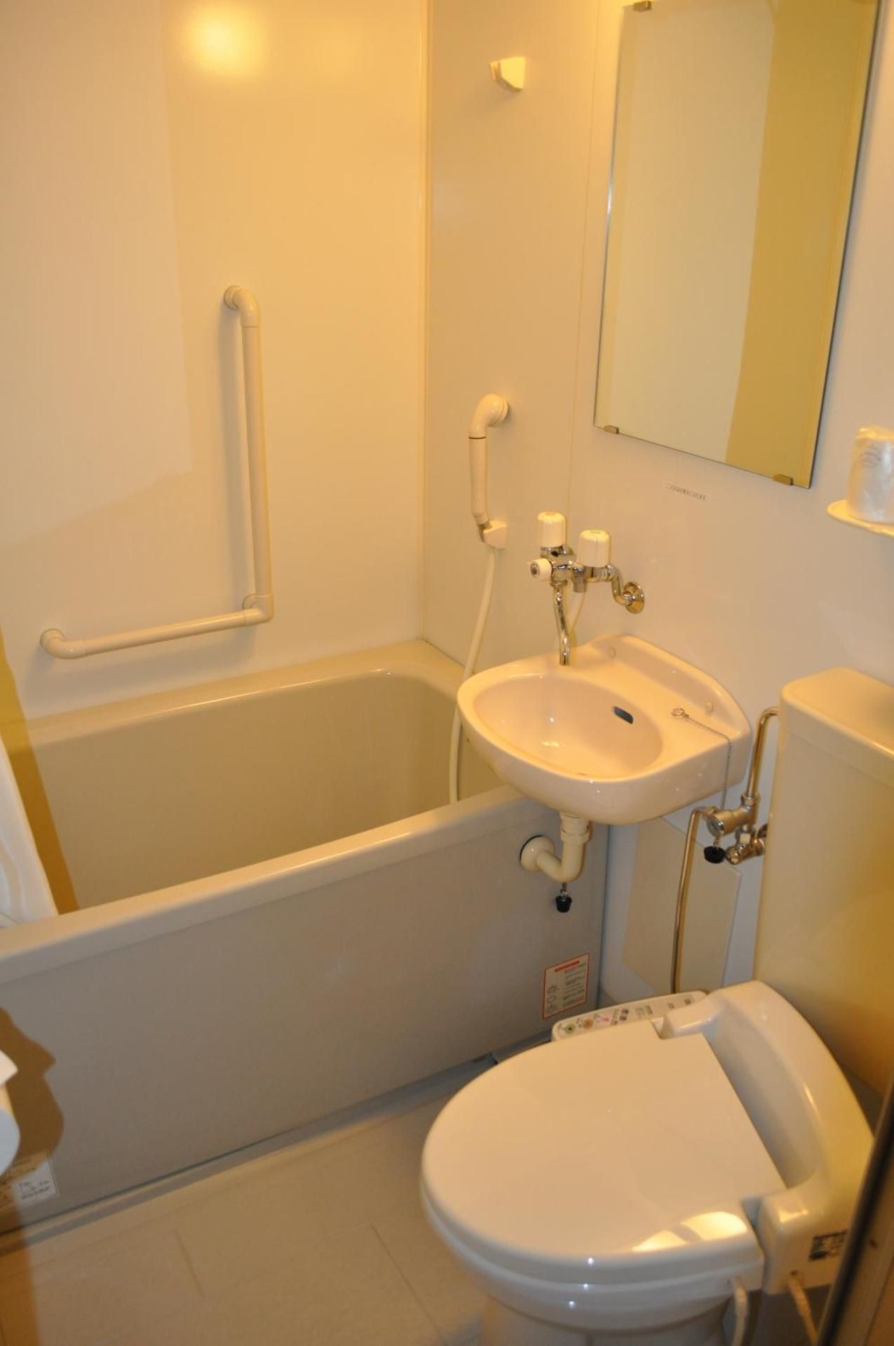 Large Double Room - Smoking