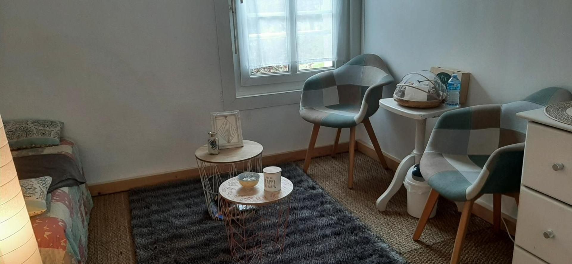 Quadruple Room with Shared Bathroom