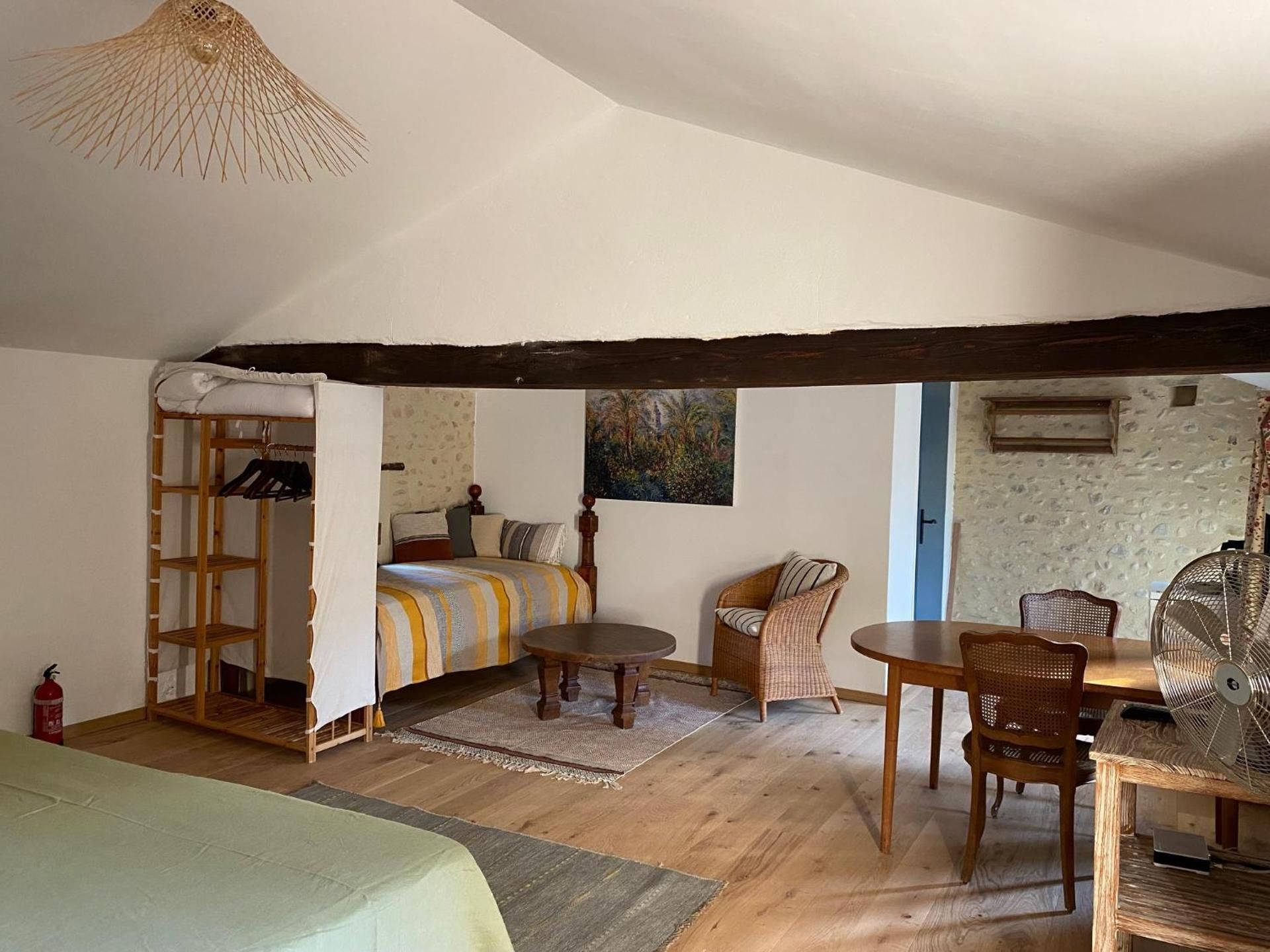 Twin Room with Private Bathroom