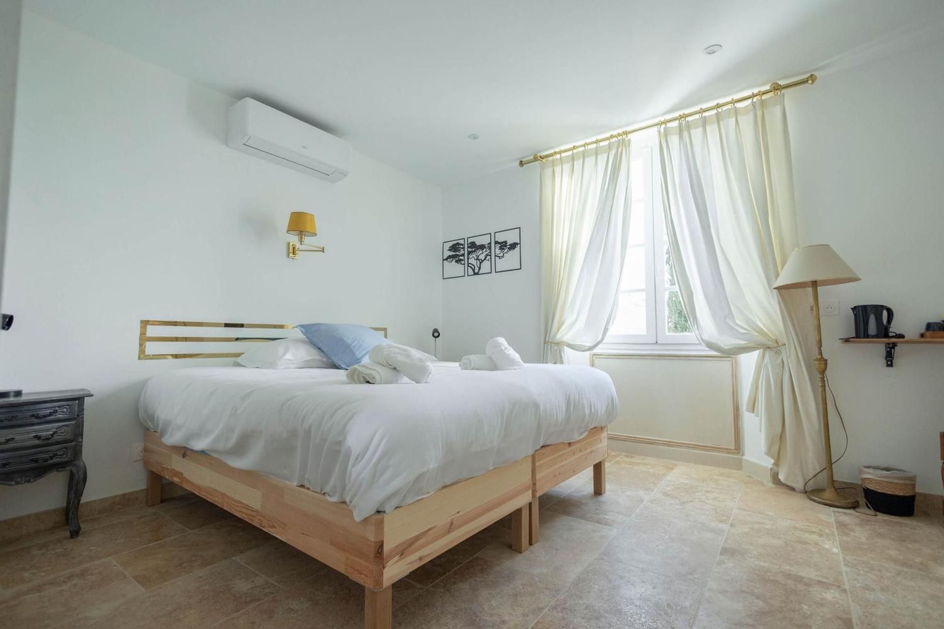 Twin Room with Shower