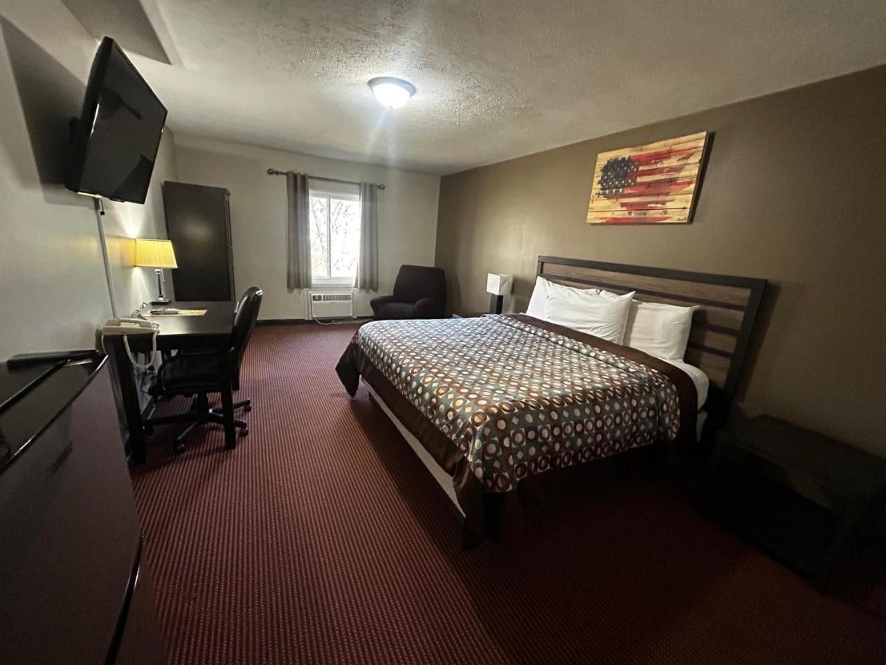 King Bed Non-Smoking