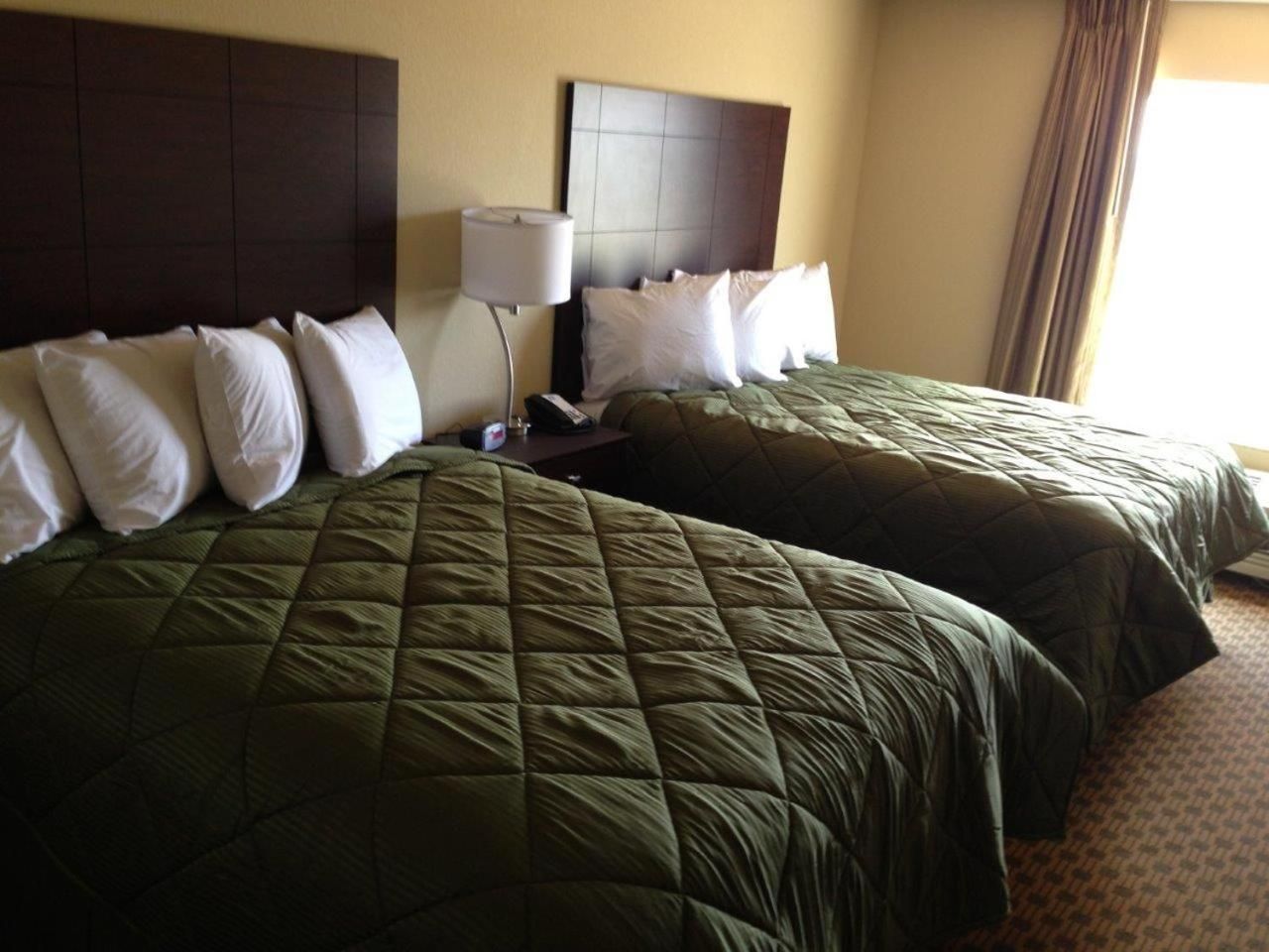 Queen Room with Two Queen Beds - Disability Access