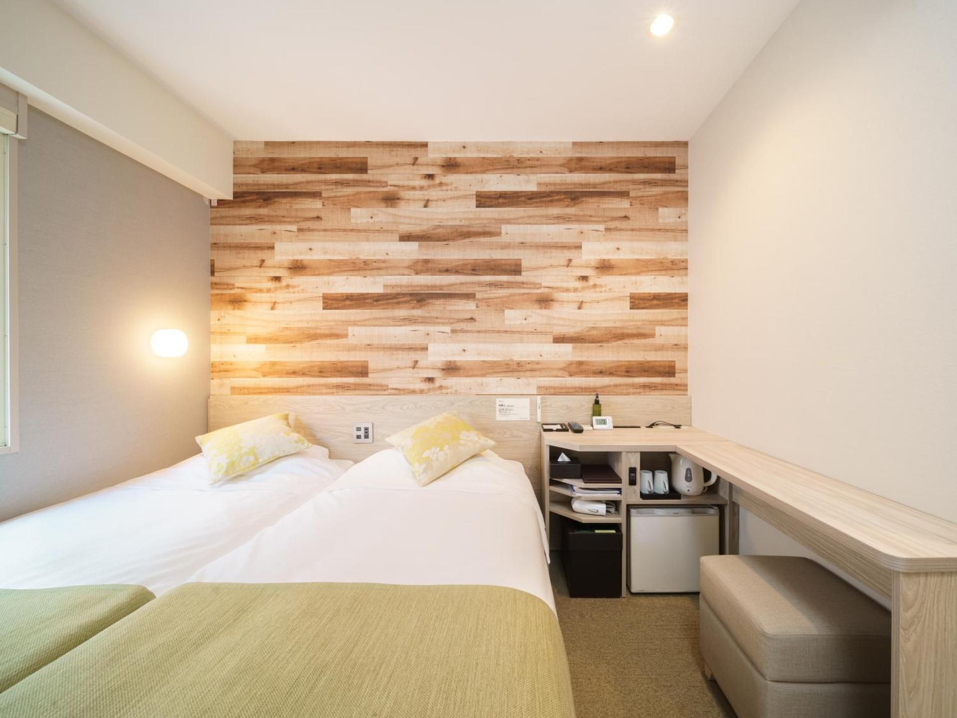 Twin Room - Non-Smoking