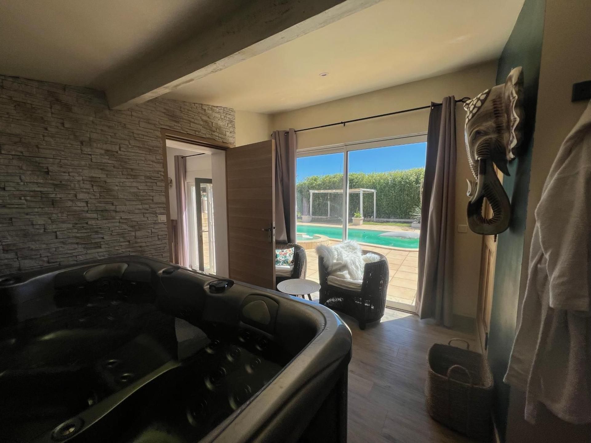 King Room with Pool View