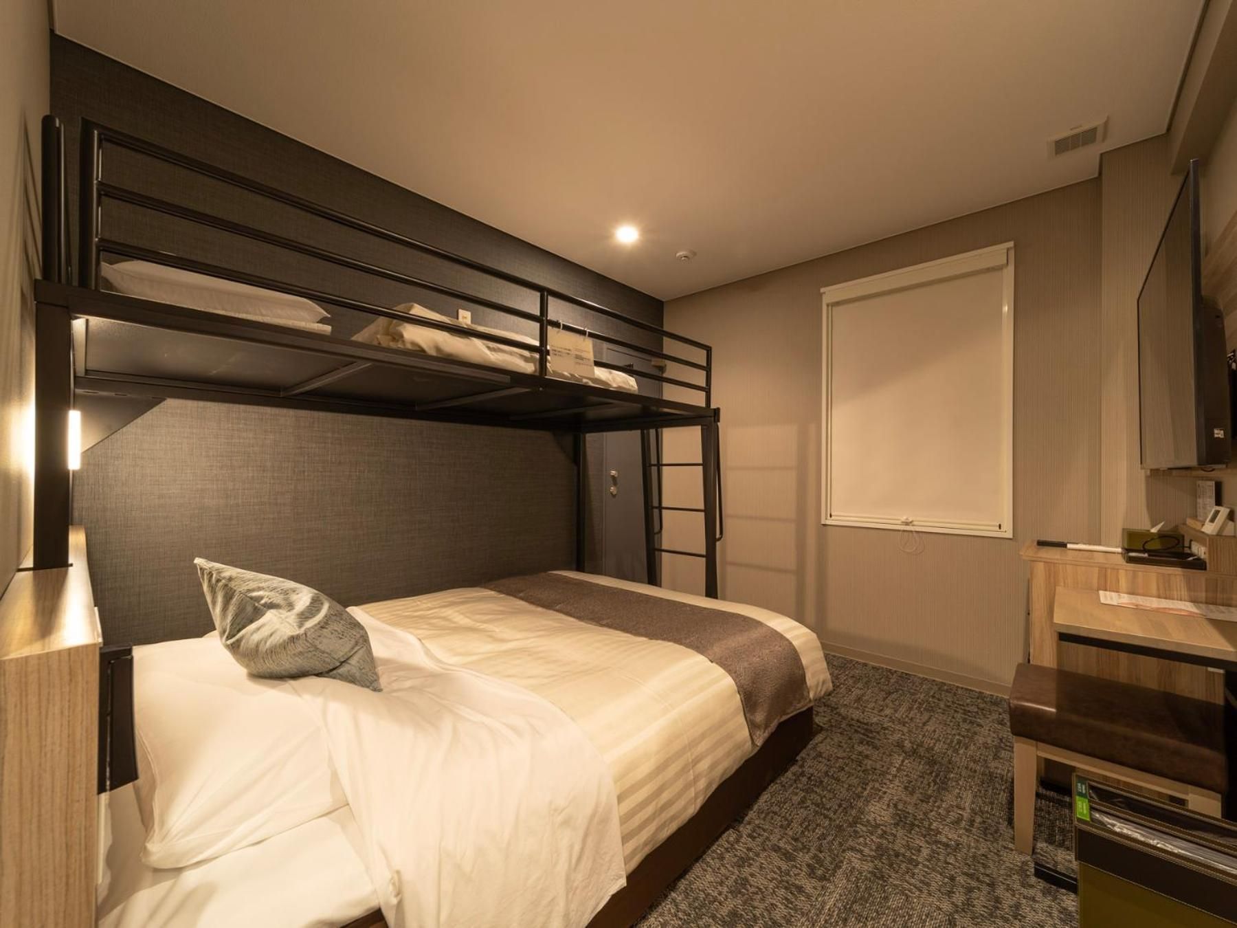 Twin Room with Bunk Bed - Non-Smoking