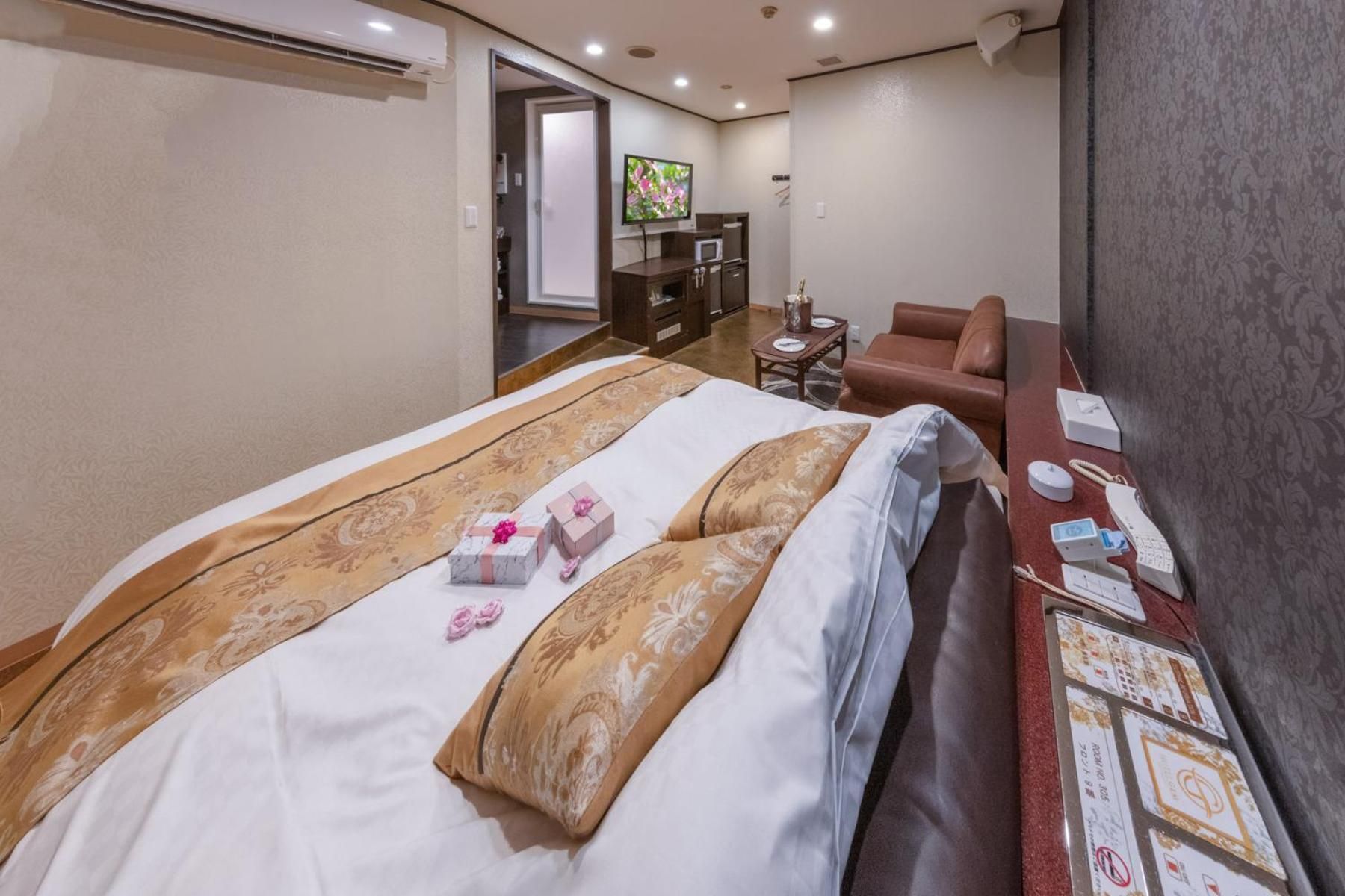 Superior Queen Room