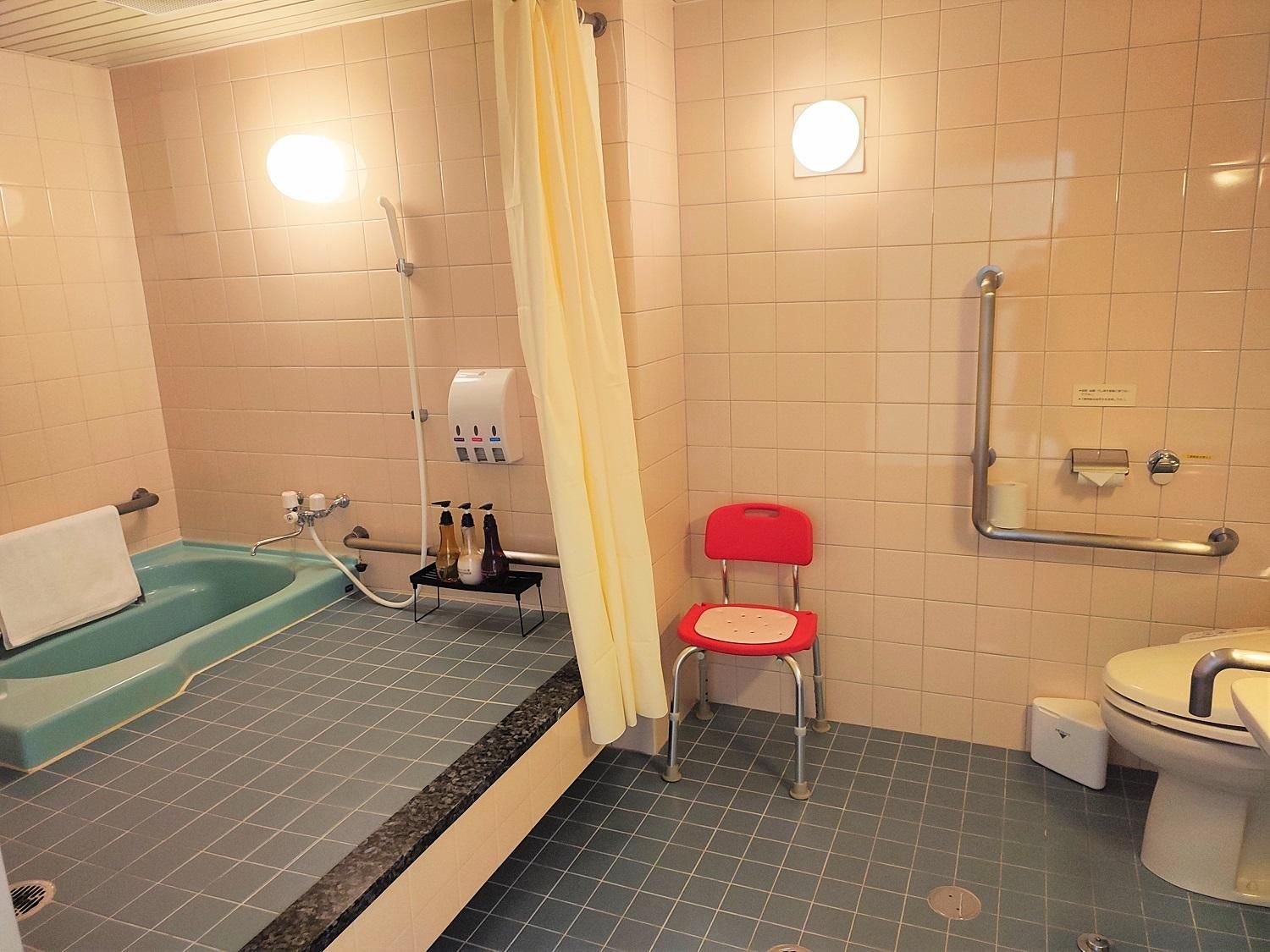 Accessible Twin Room - Non-Smoking