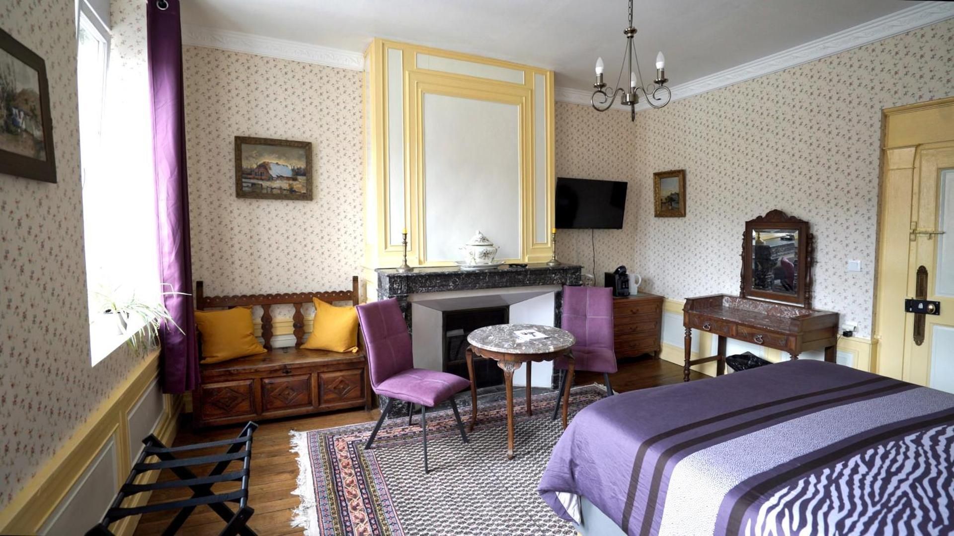 Double Room with Private Bathroom