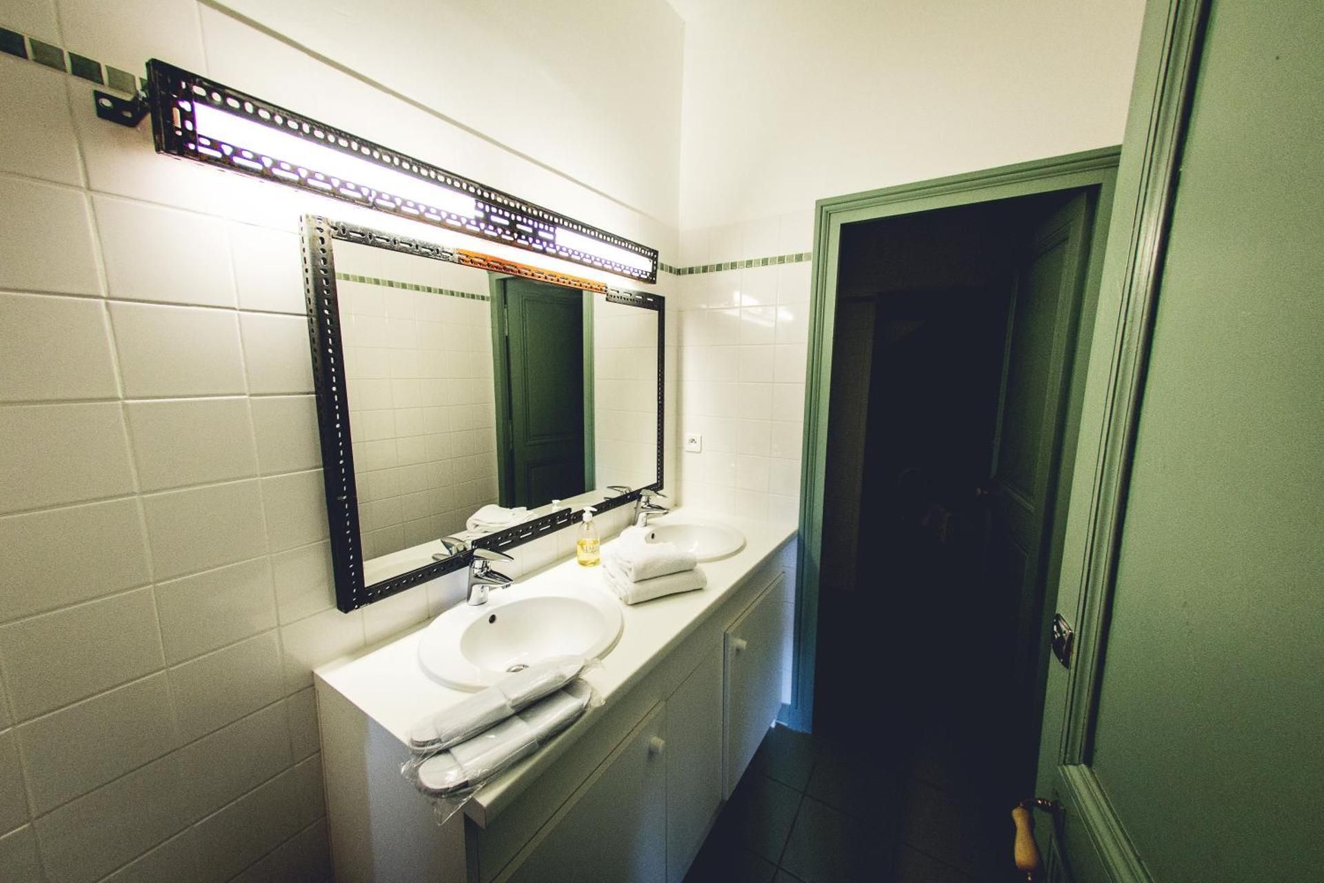 Double Room Saturnia Pyri
