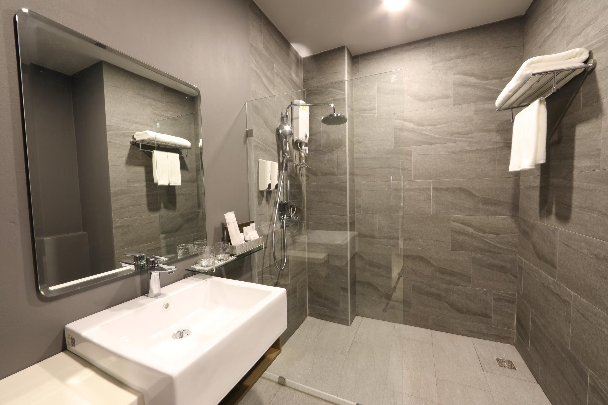 THE EnCony Deluxe Twin Room 2