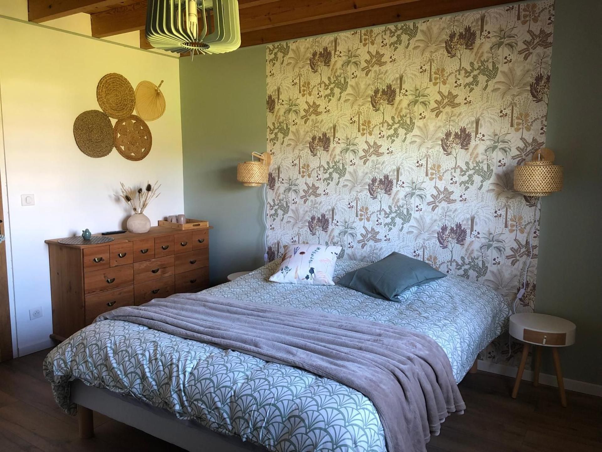 Queen Room with Garden View