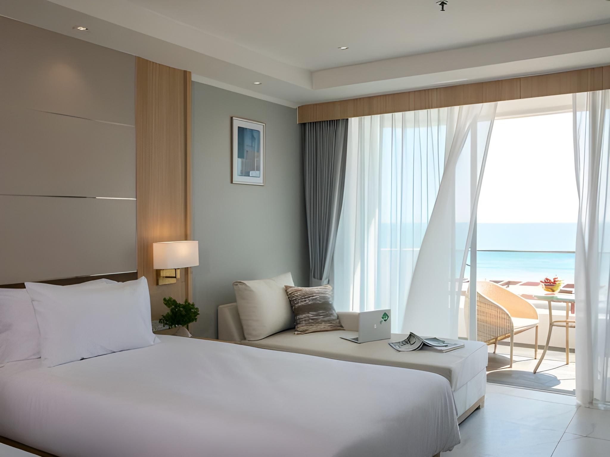 Deluxe Triple Sea View