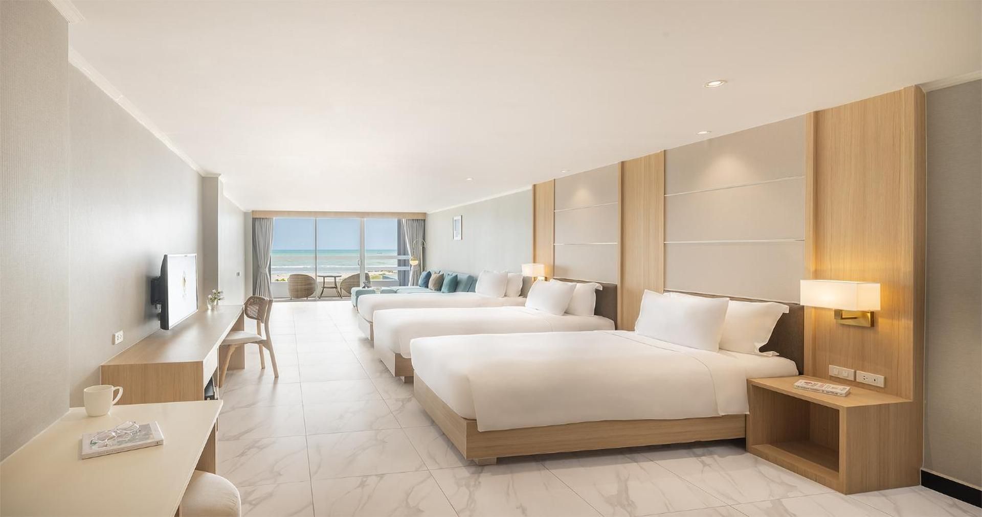 Deluxe Triple Sea View