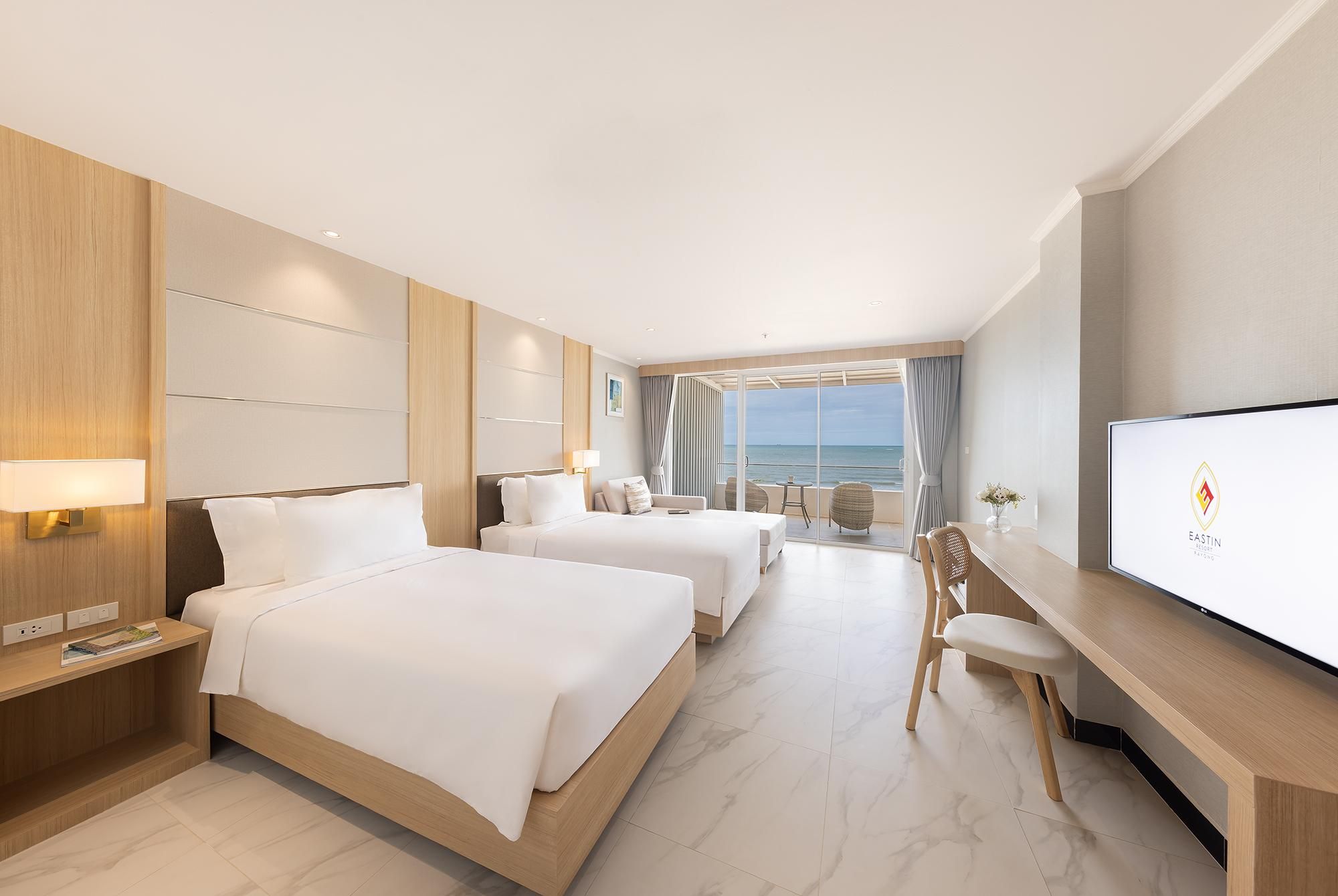 Premium Deluxe Sea View Room