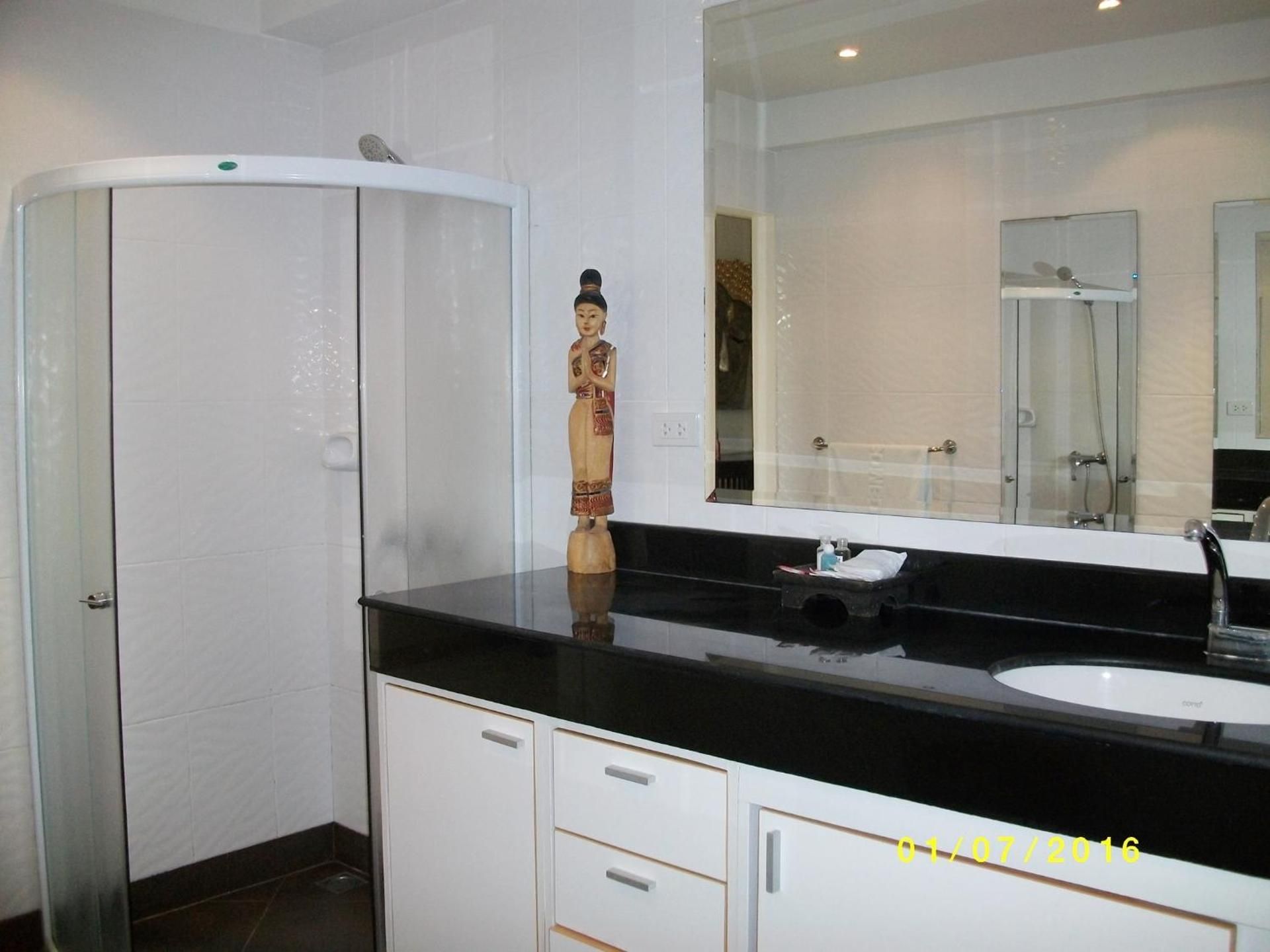 2 Bedroom Family Suite