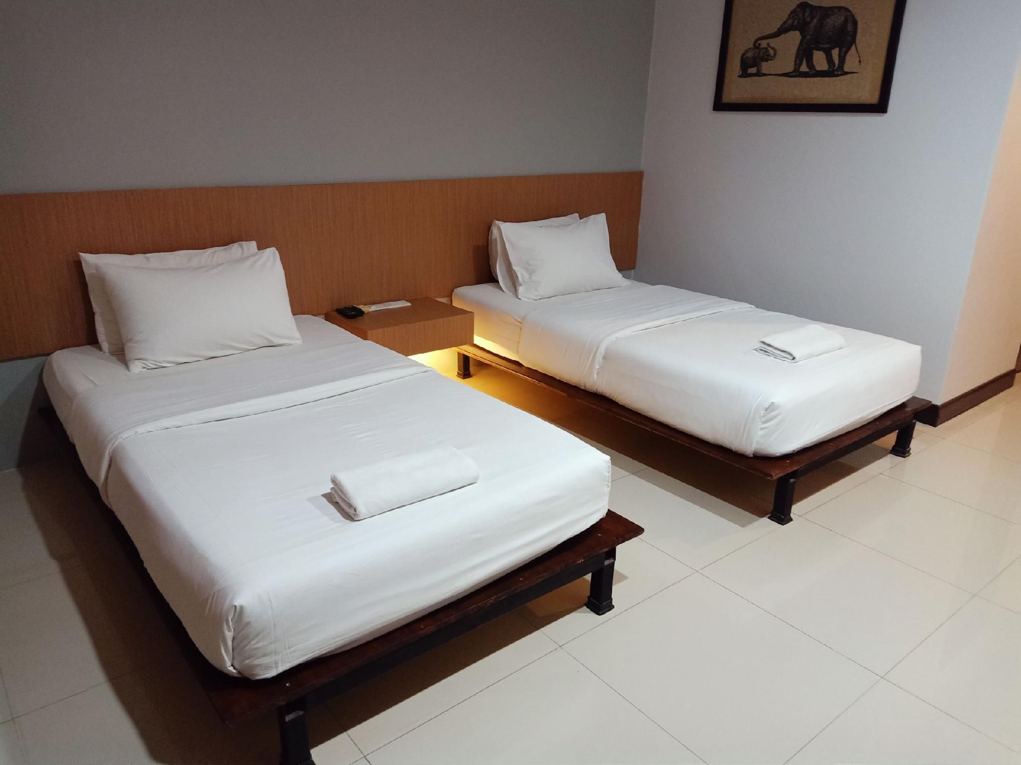 The Square Rayong Twin Room 3