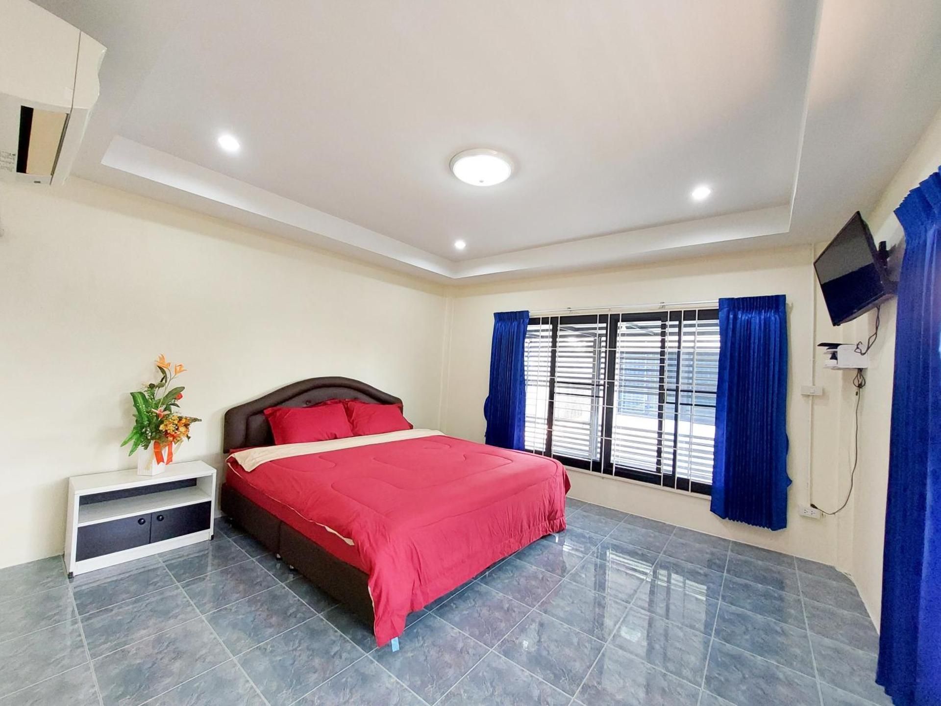 Triple Room with Garden View