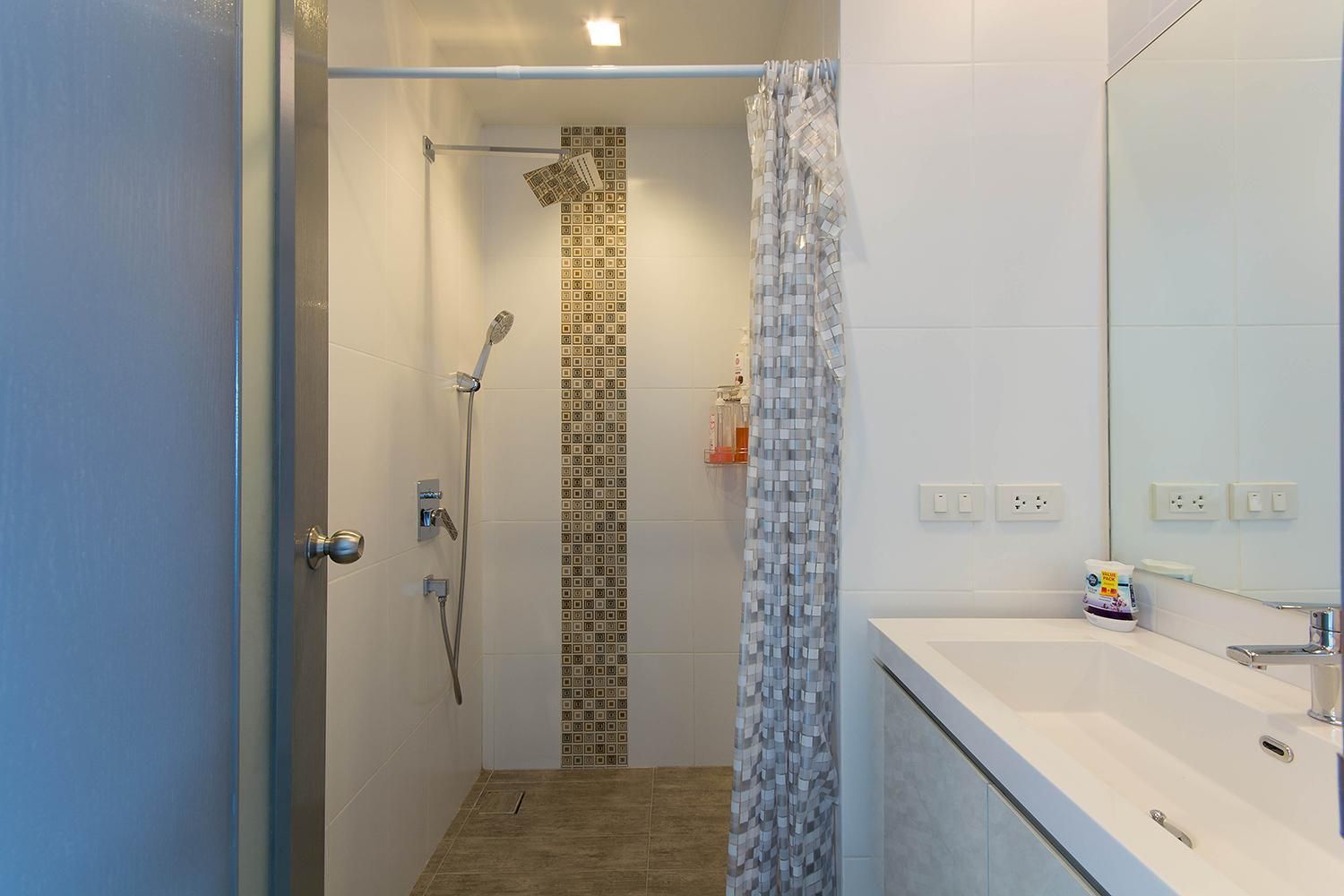 Studio Apartment with Sea View